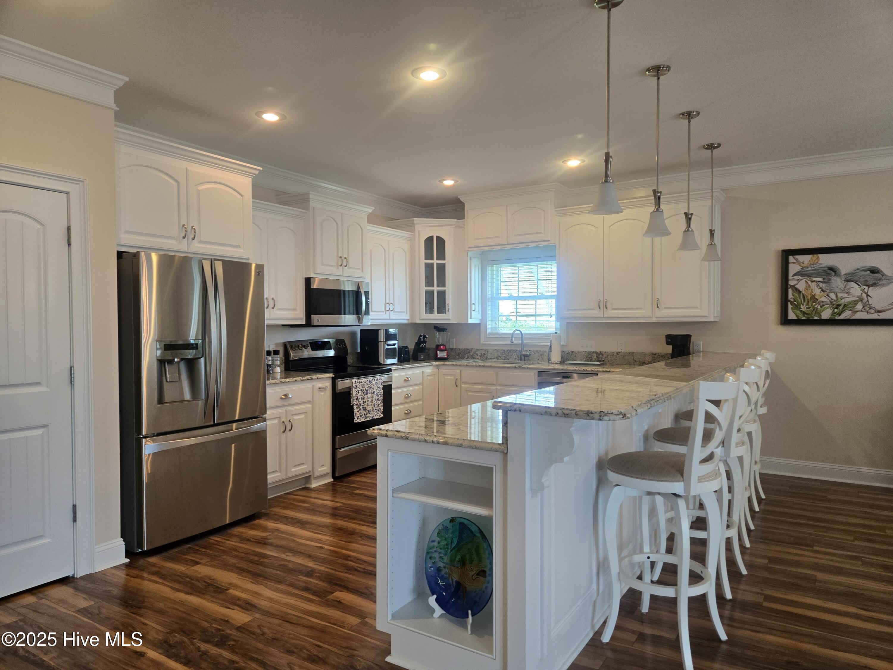 429 Live Oak Road,Newport
