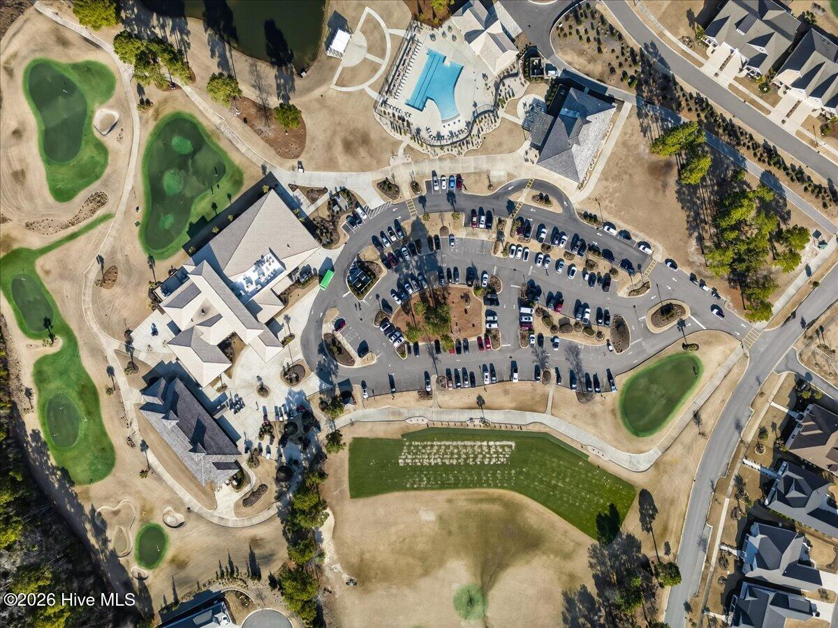 100556753 | Photo 24