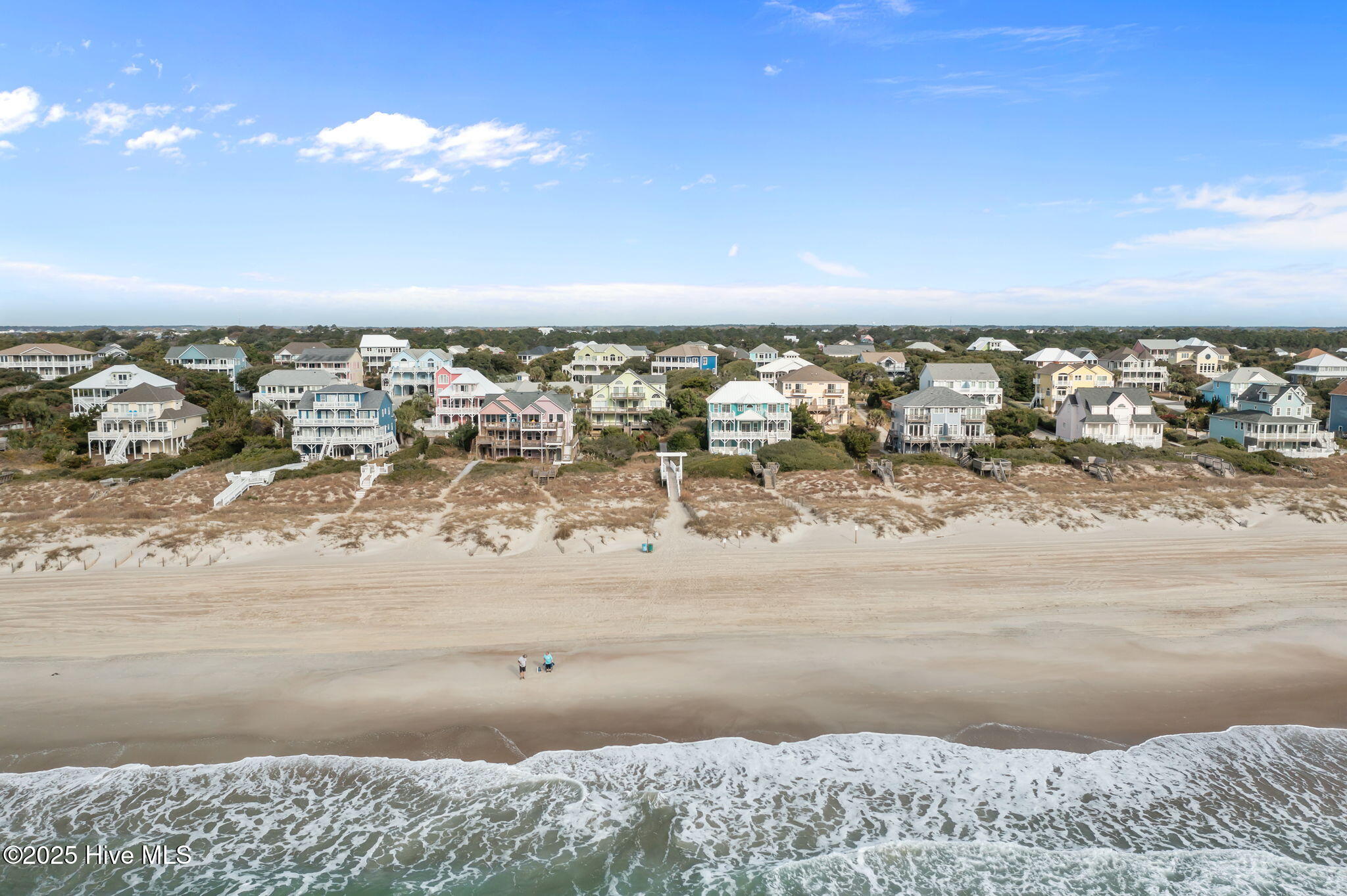 100555260 | Photo 75