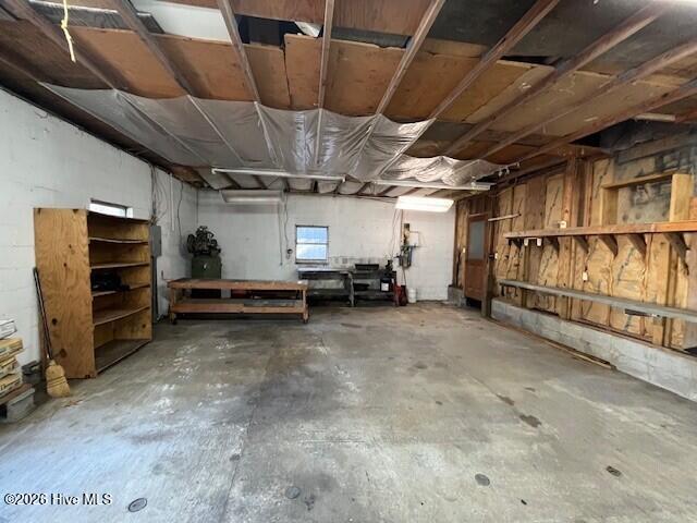 100553659 | Photo 34