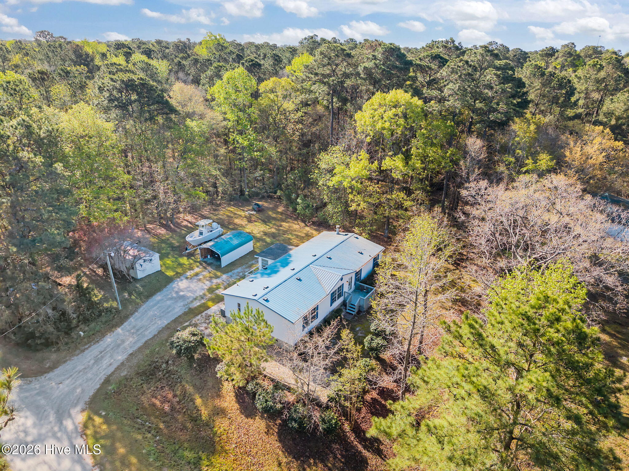 100565011 | Photo 38