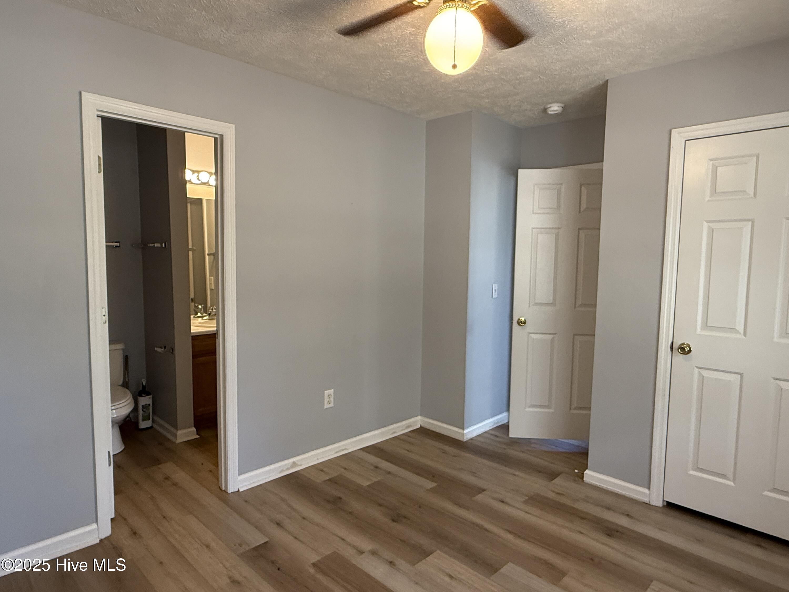 100531759 | Photo 18