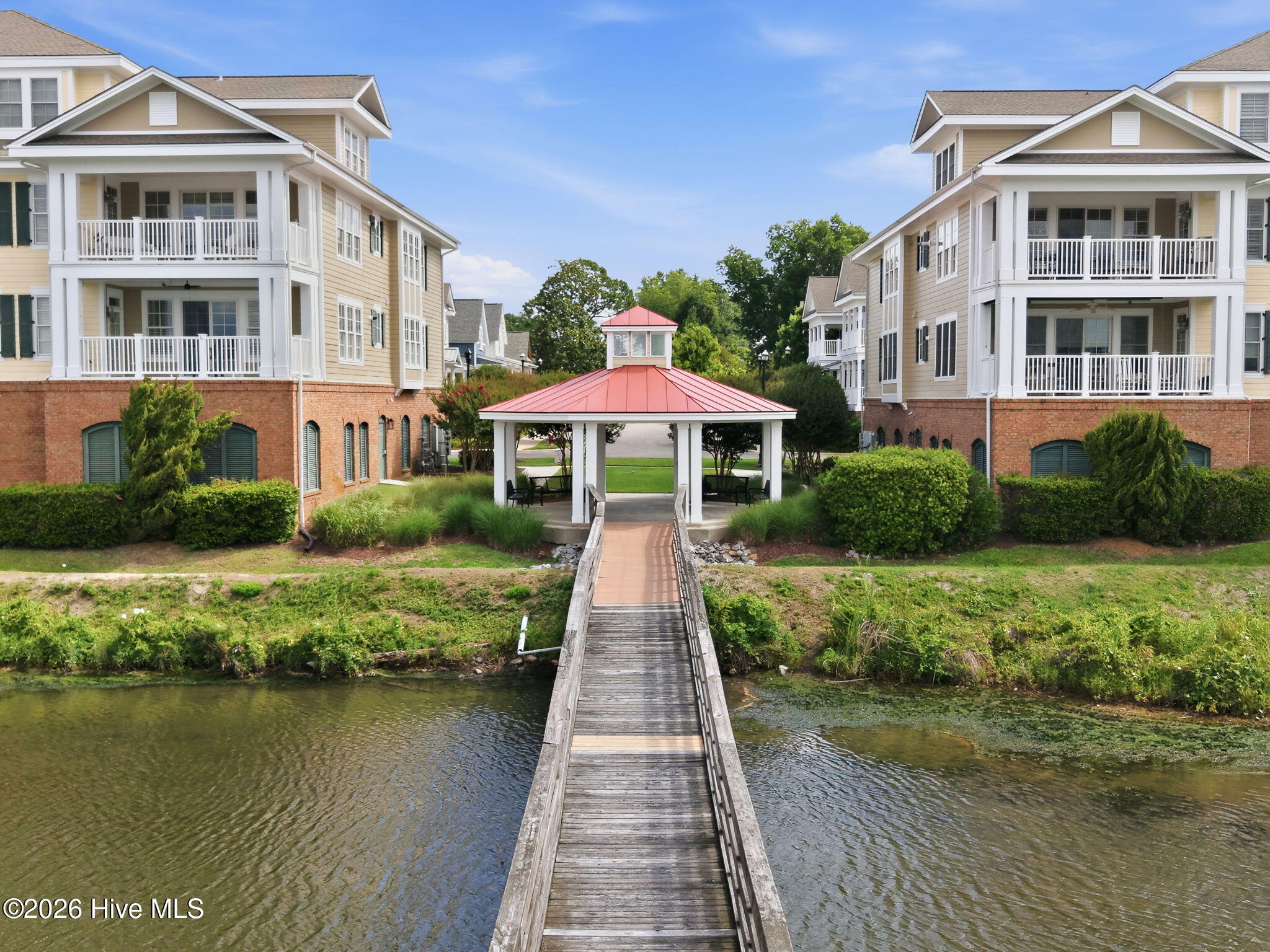 Exterior photo of 203 S Academy Street, Washington, NC 27889. MLS: 100582788