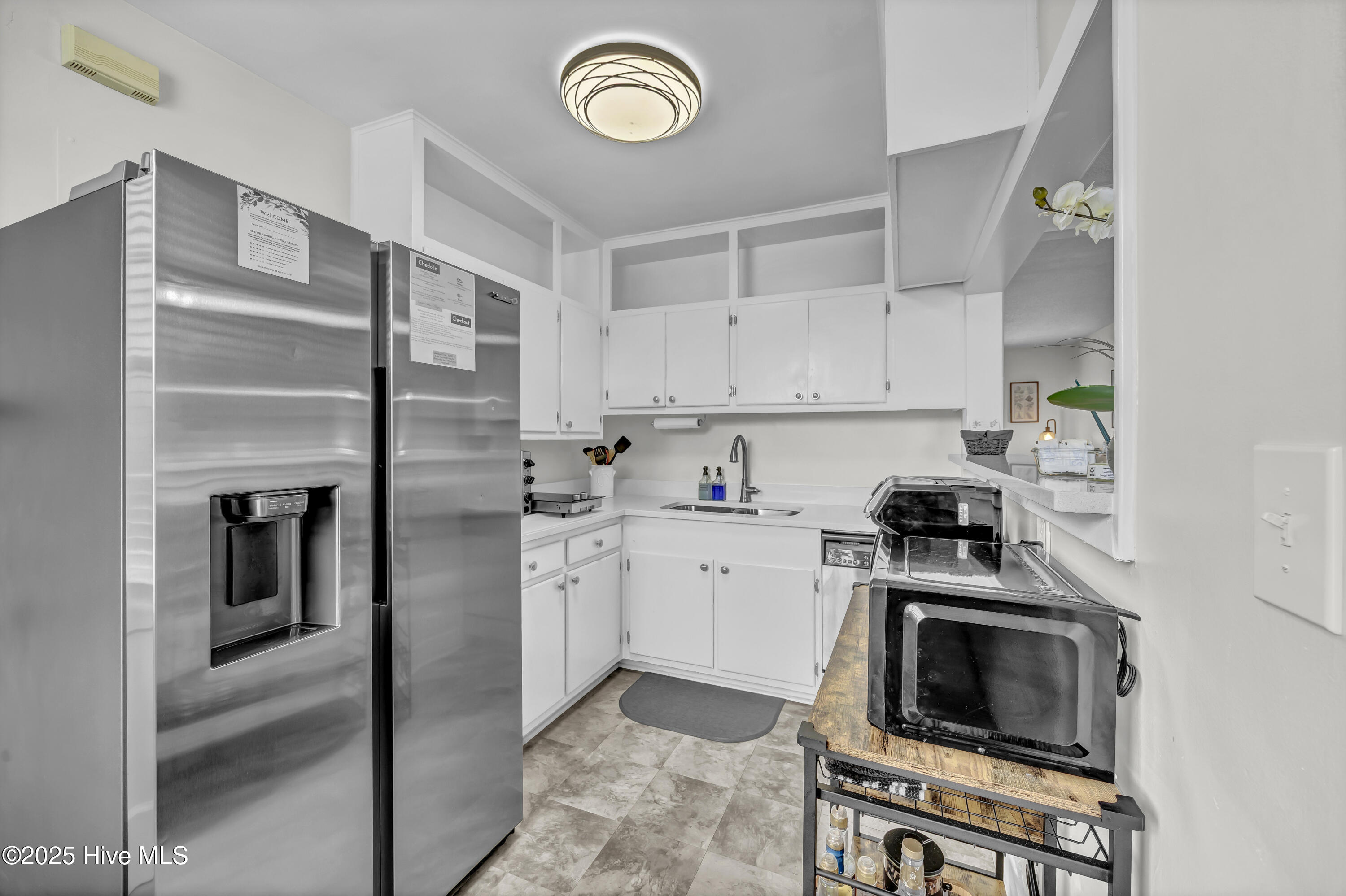 100531238 | Photo 11