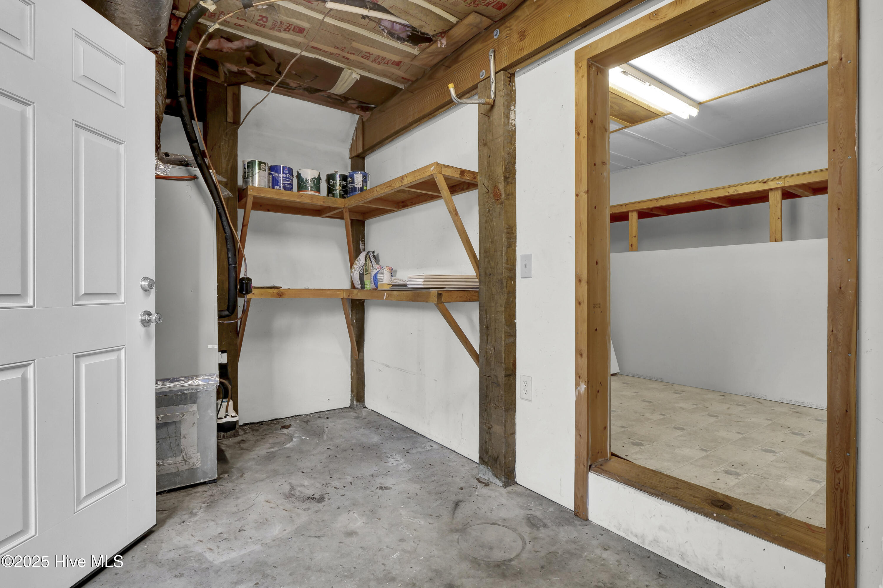 100540971 | Photo 44