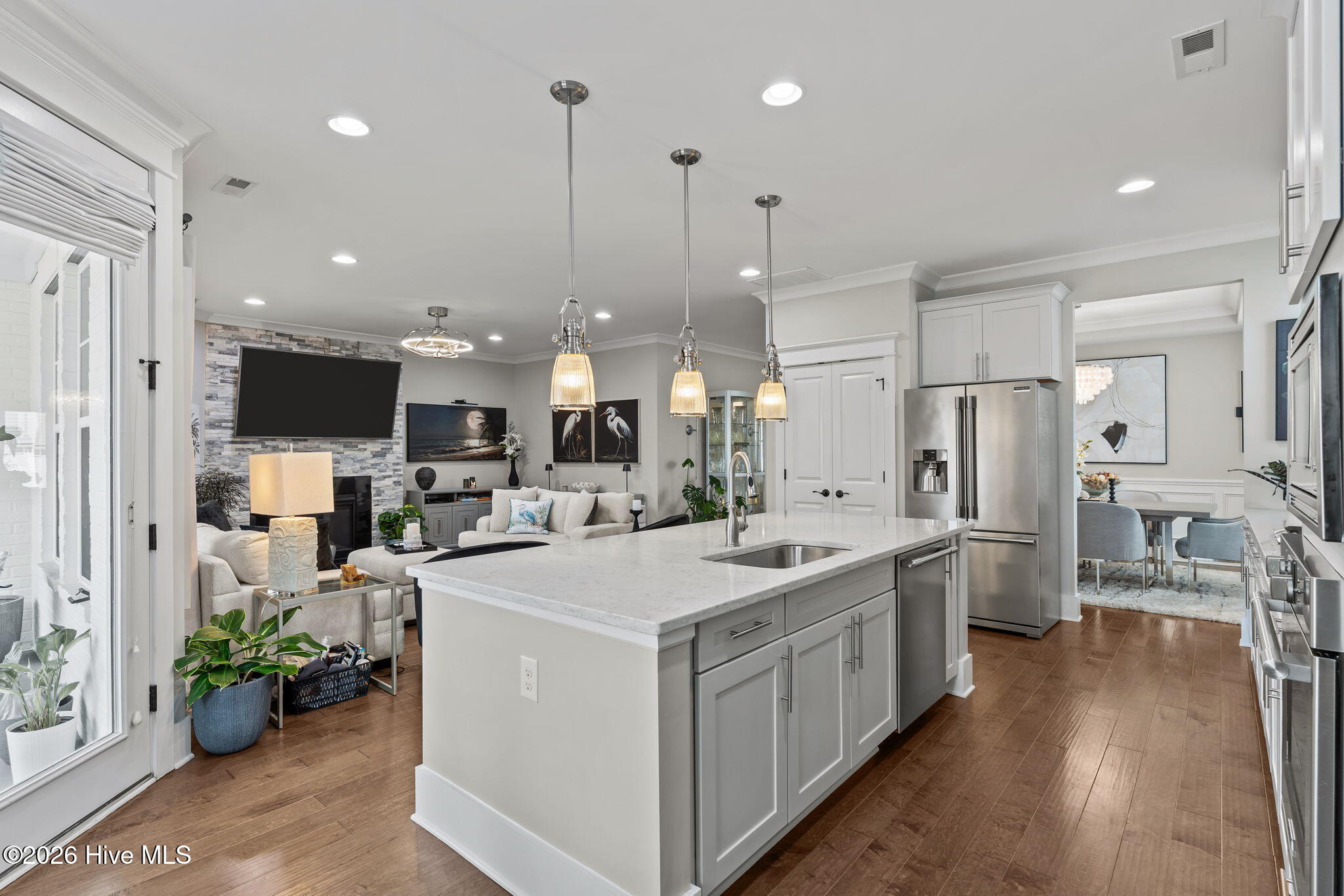 100559704 | Photo 17