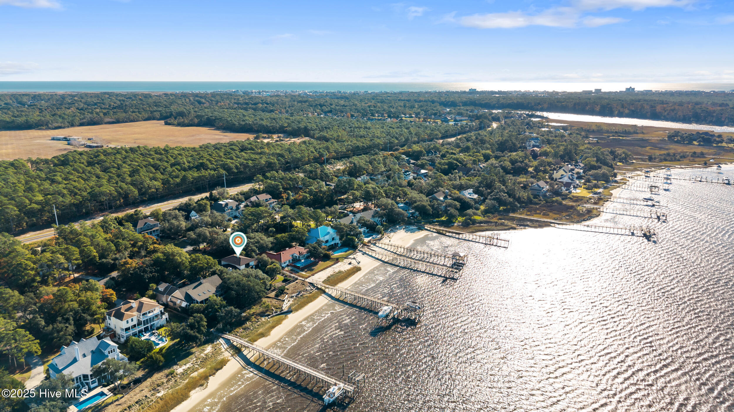 100541018 | Photo 58