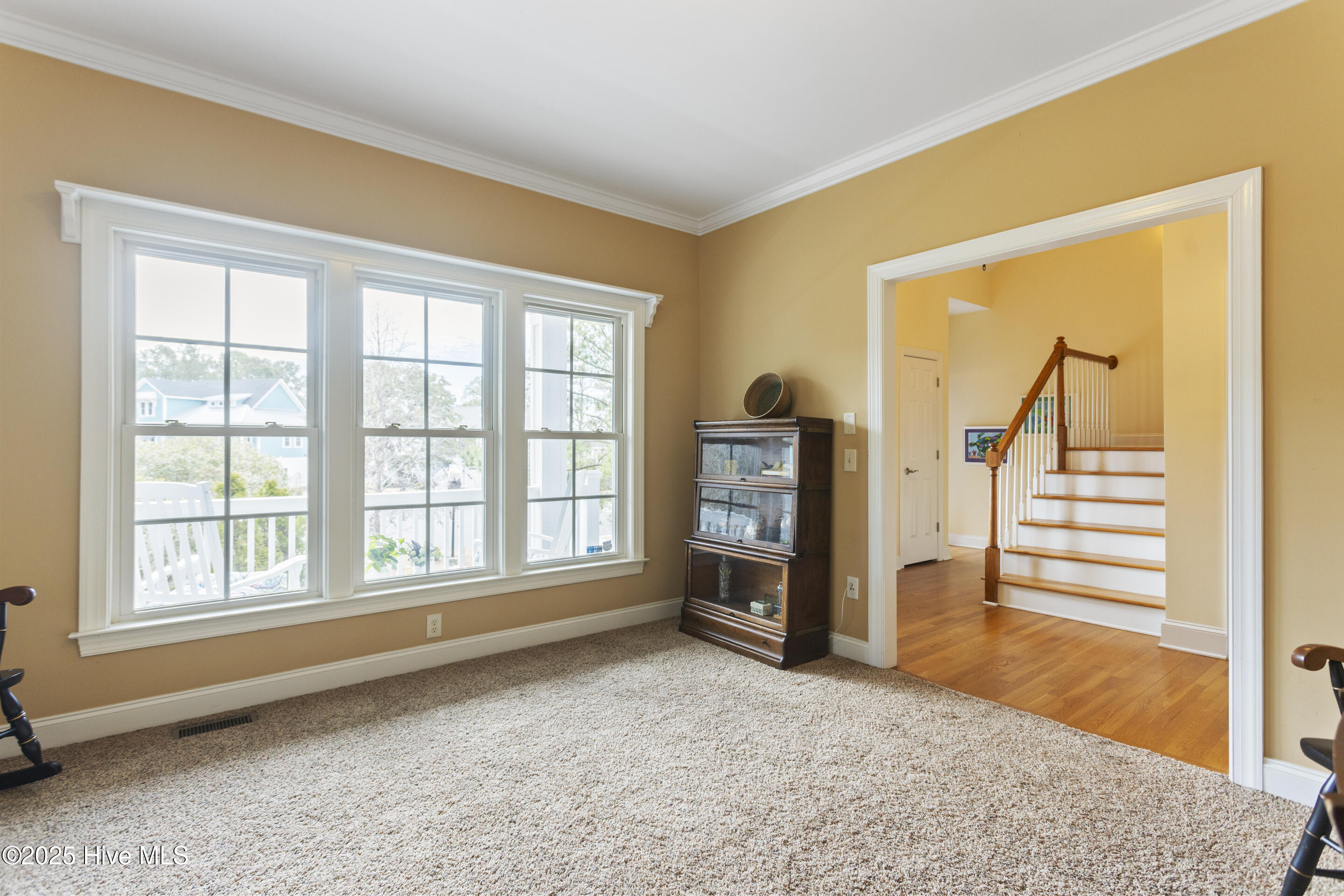 100493610 | Photo 16