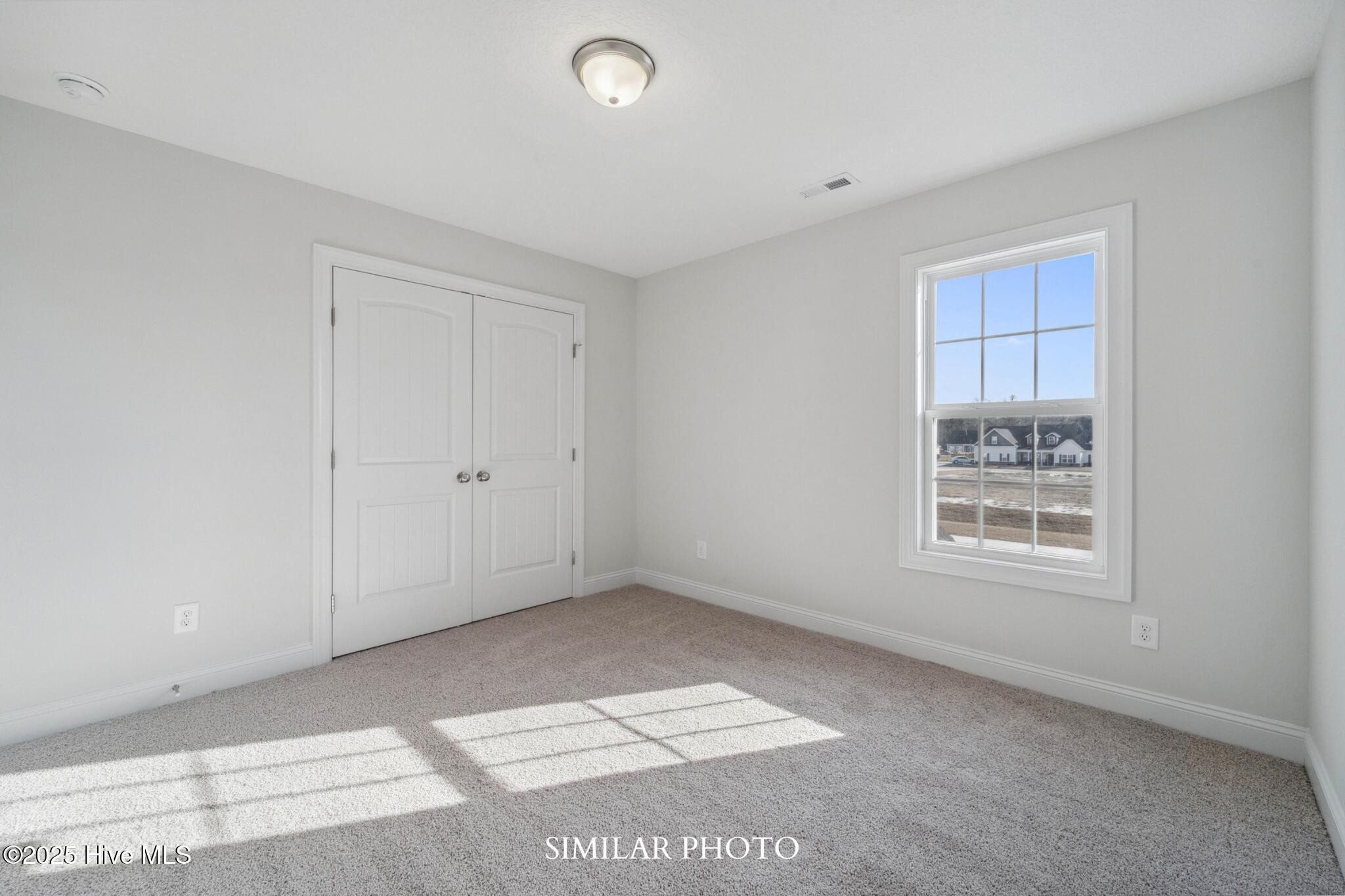 100542065 | Photo 26