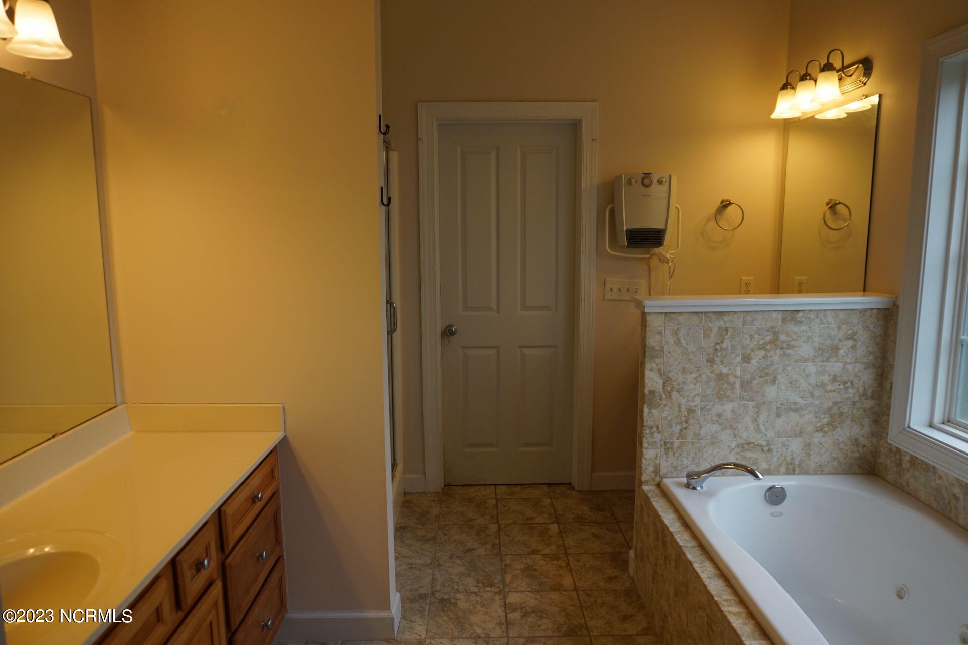 125 Creeks Edge Drive,Sneads Ferry