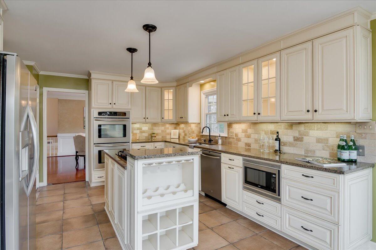 3505 Preston Trail