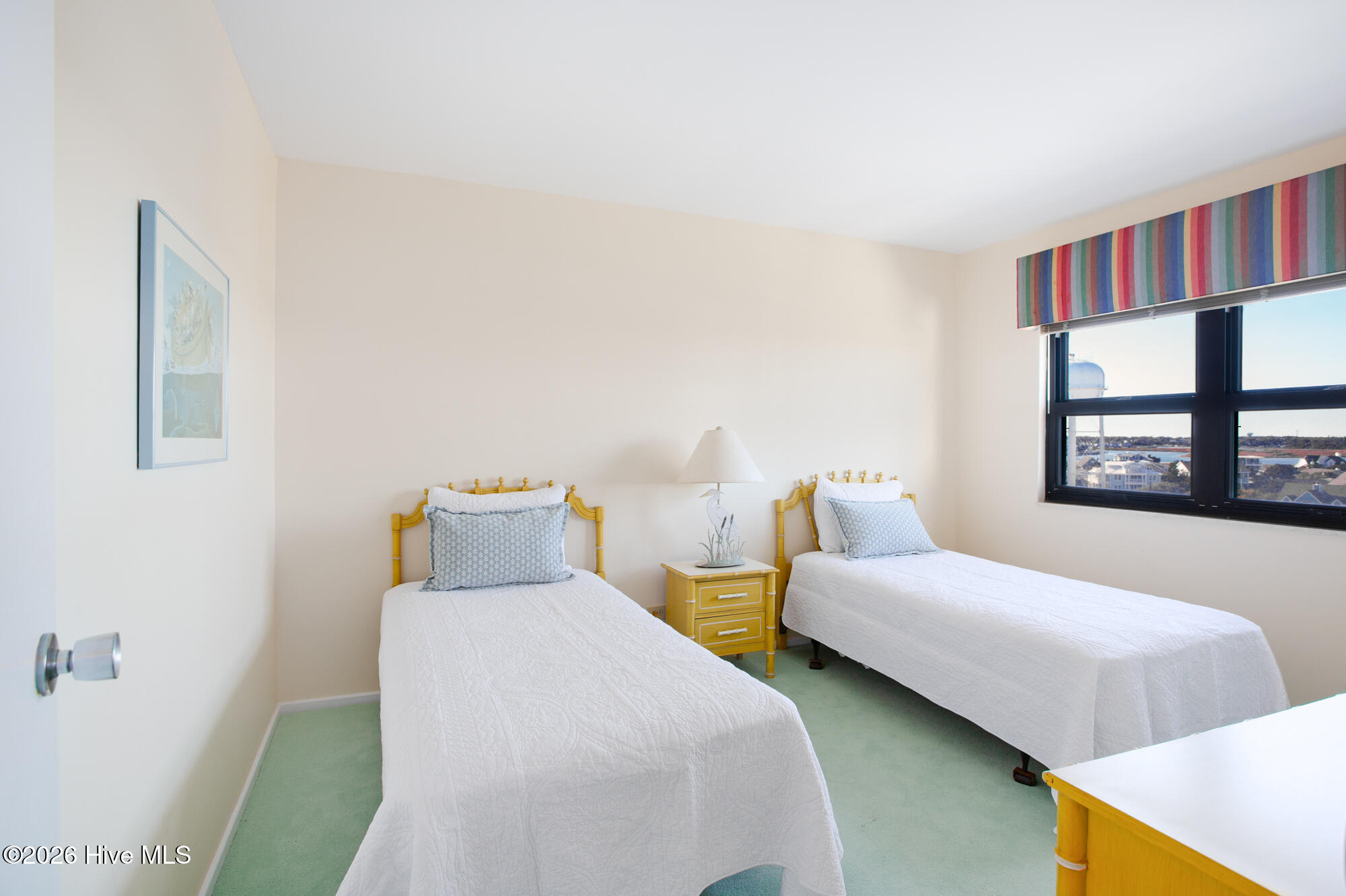 100550779 | Photo 13