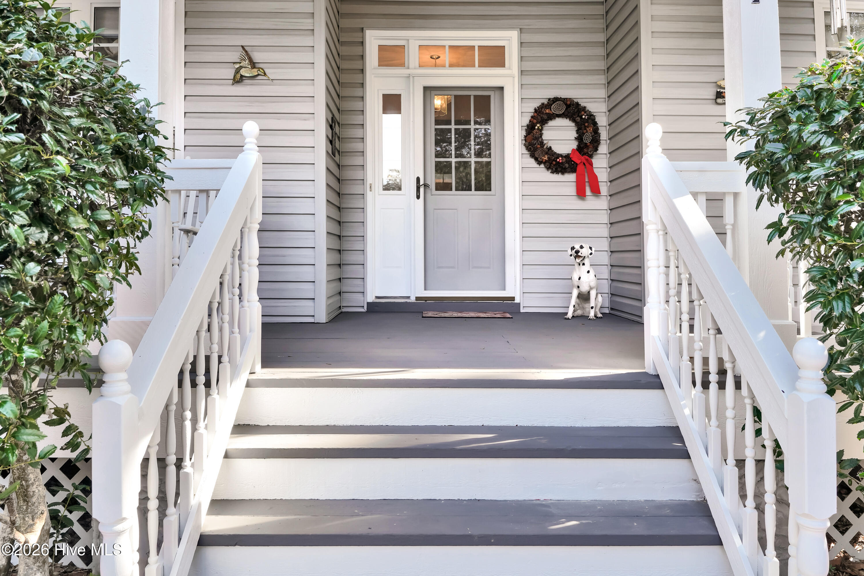 100549452 | Photo 33