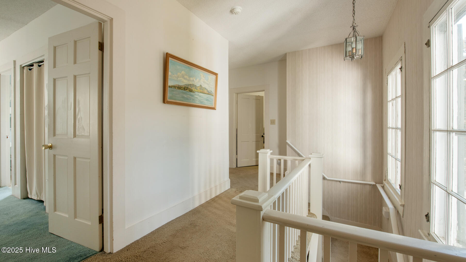 100535774 | Photo 44