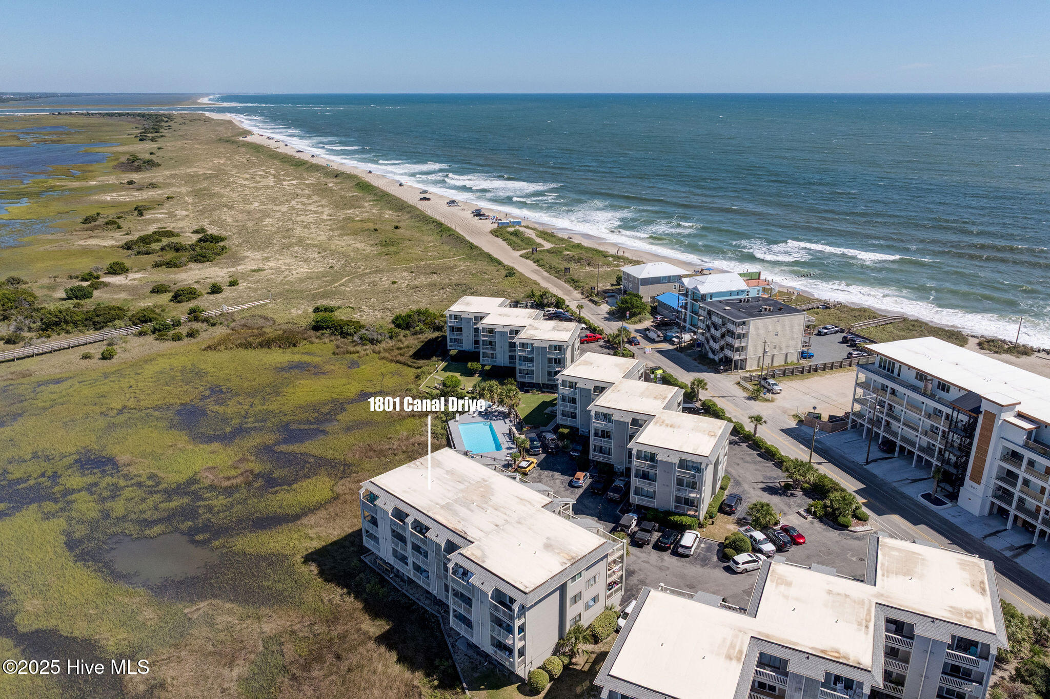 100531579 | Photo 31