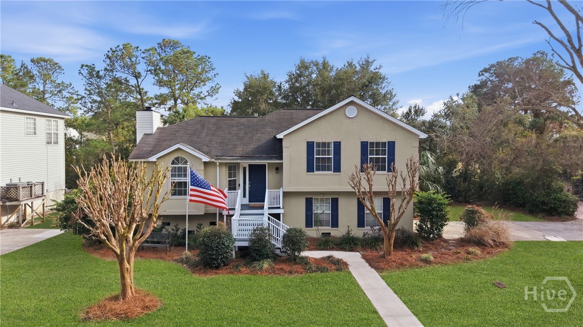 1 Teakwood Drive