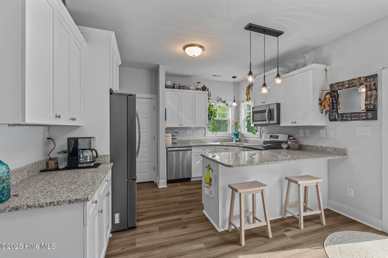 100544097 | Photo 16