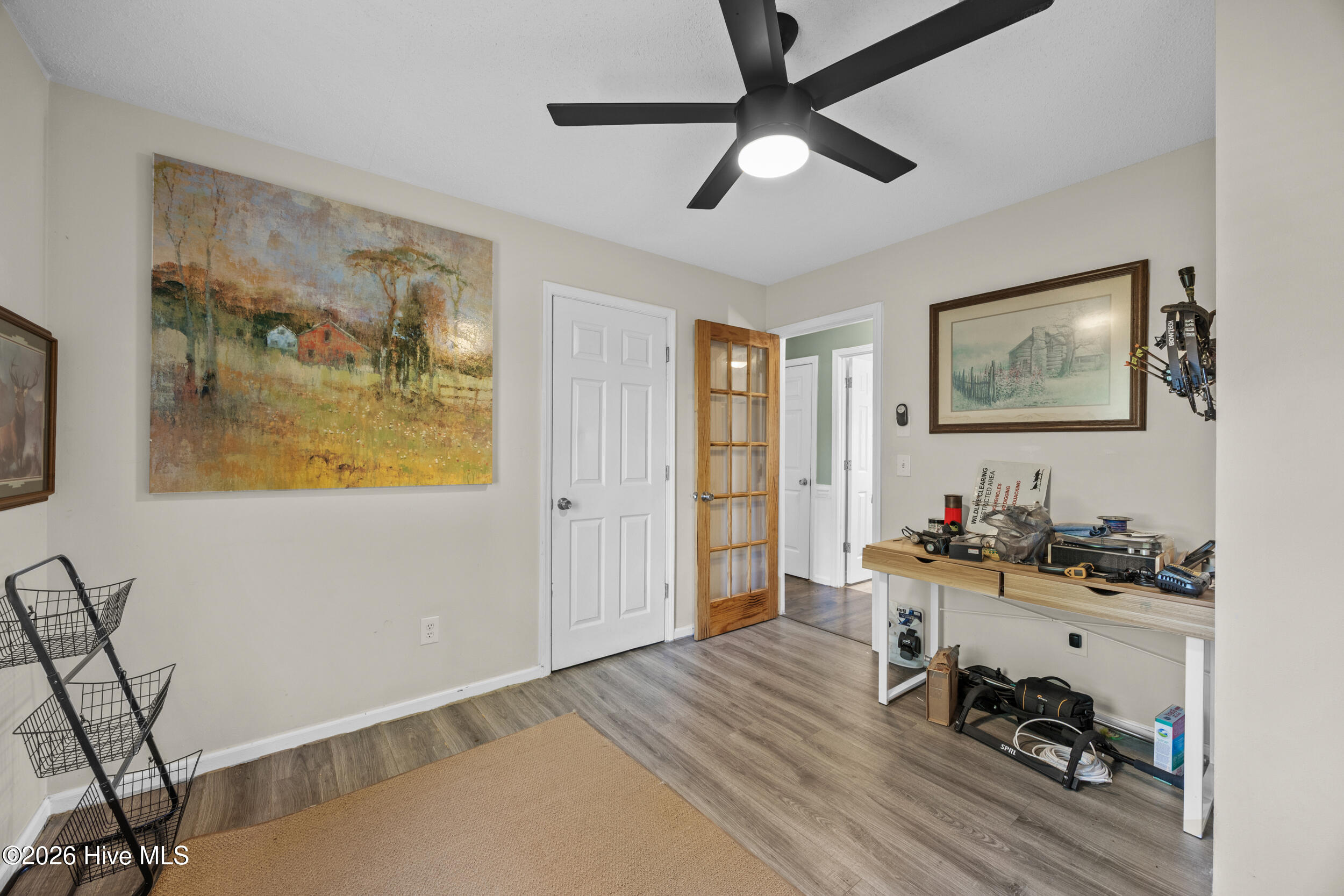 100567954 | Photo 27