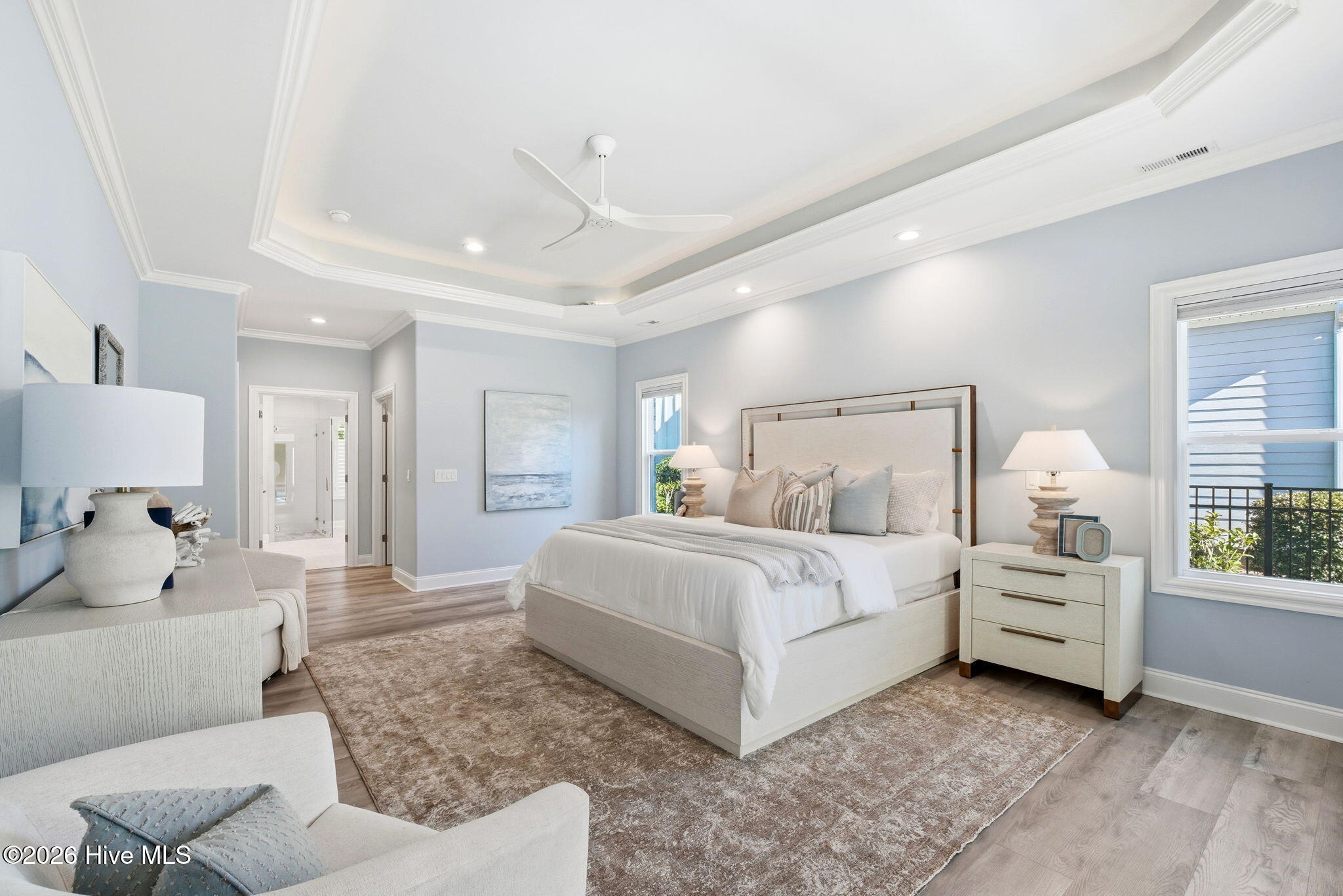 100555093 | Photo 22