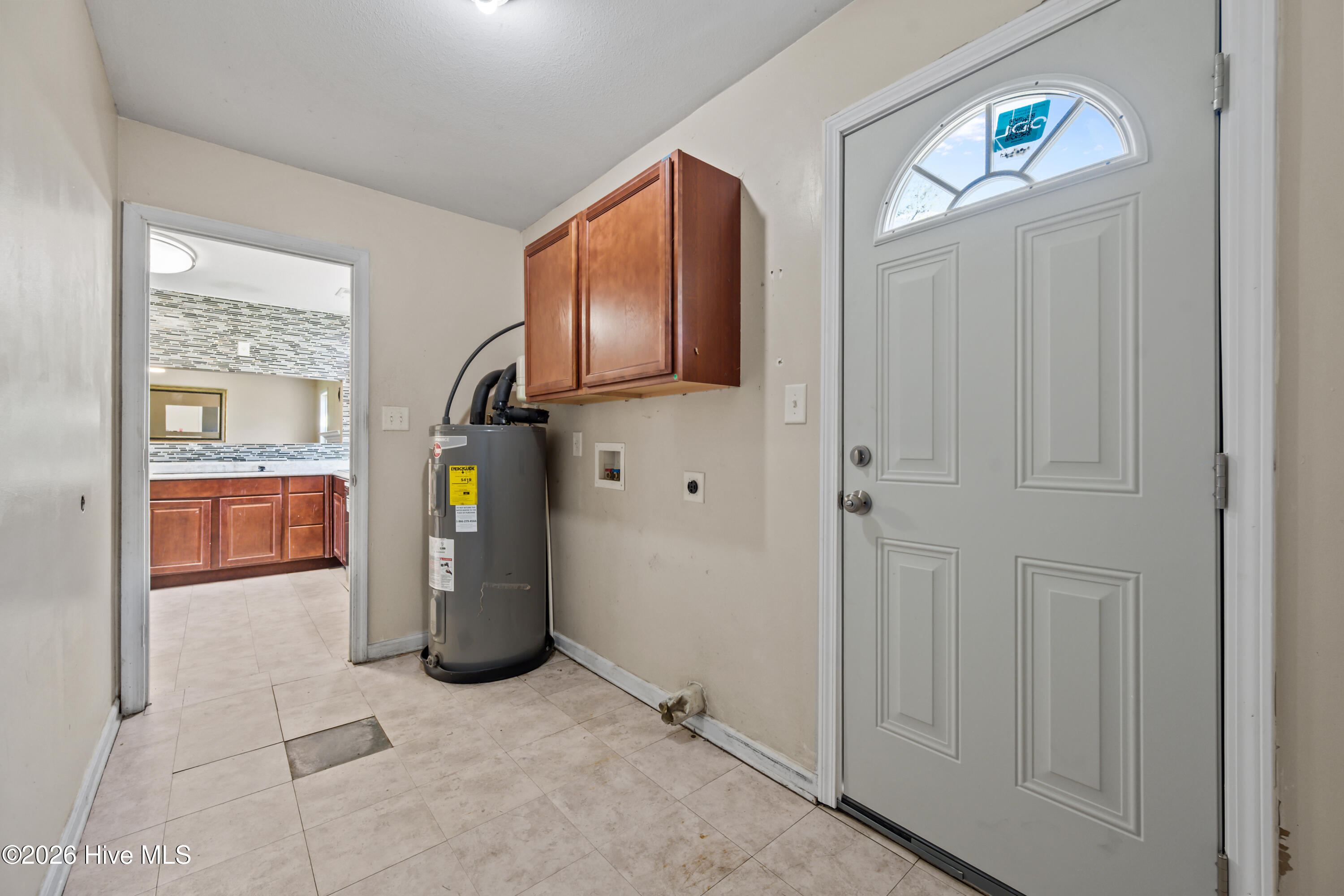 100564292 | Photo 22