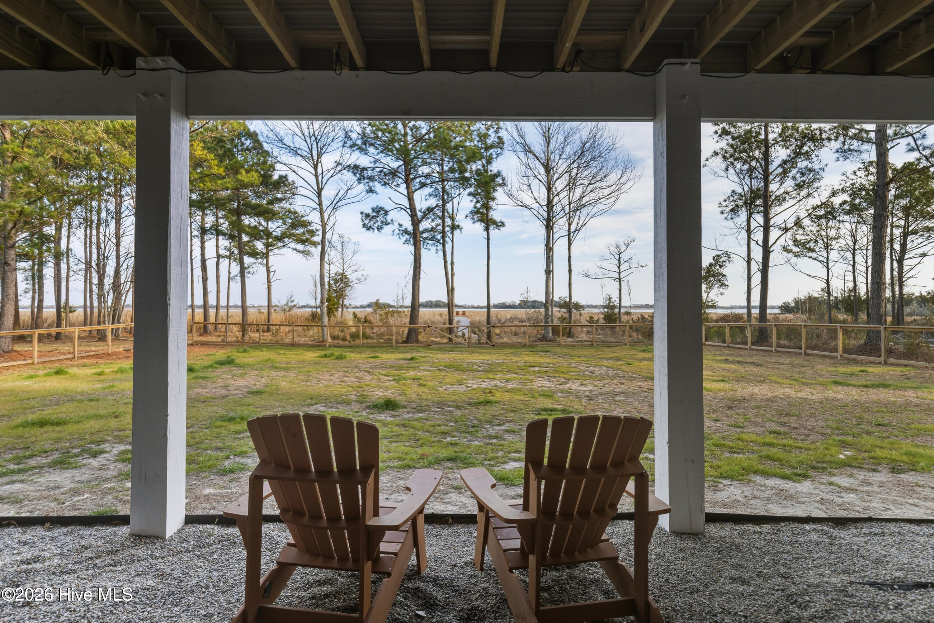 100554260 | Photo 60