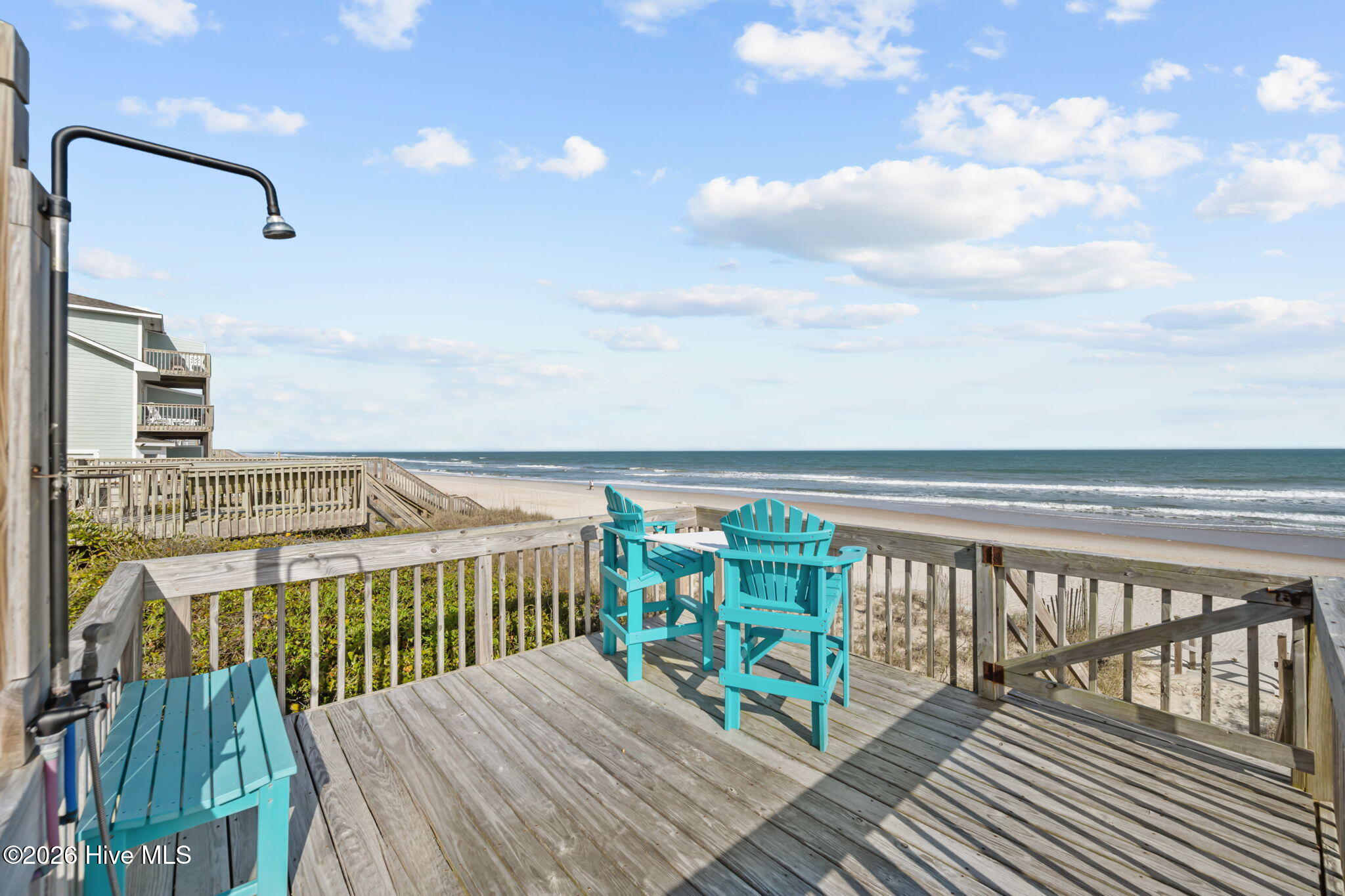 100567525 | Photo 11