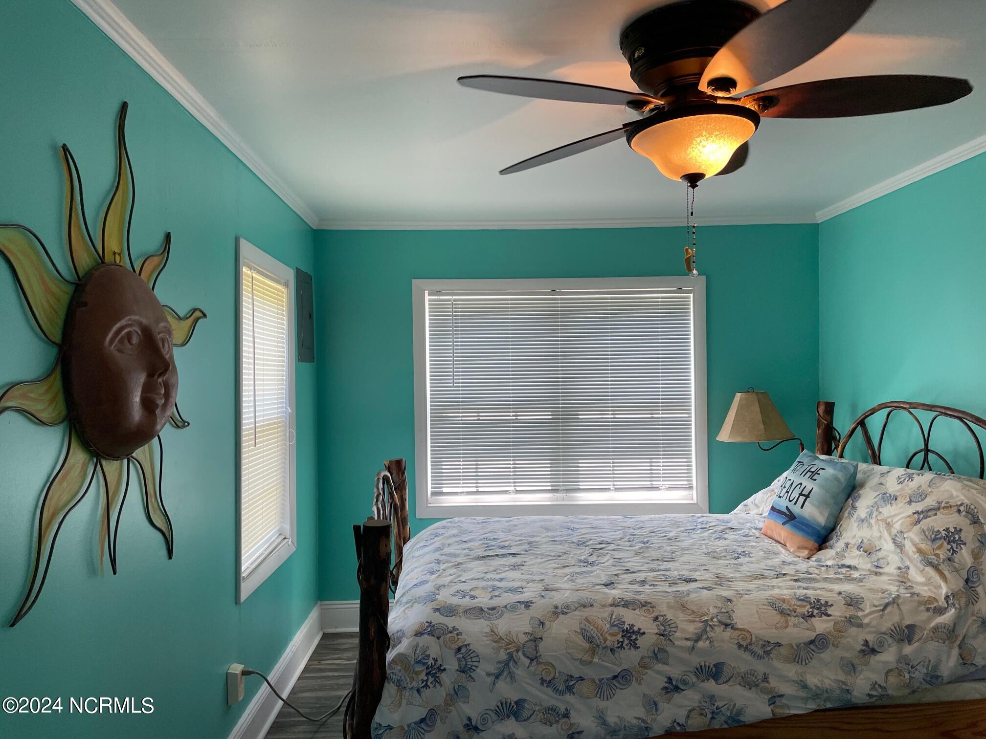 2524 Cedar Island Road,Cedar Island