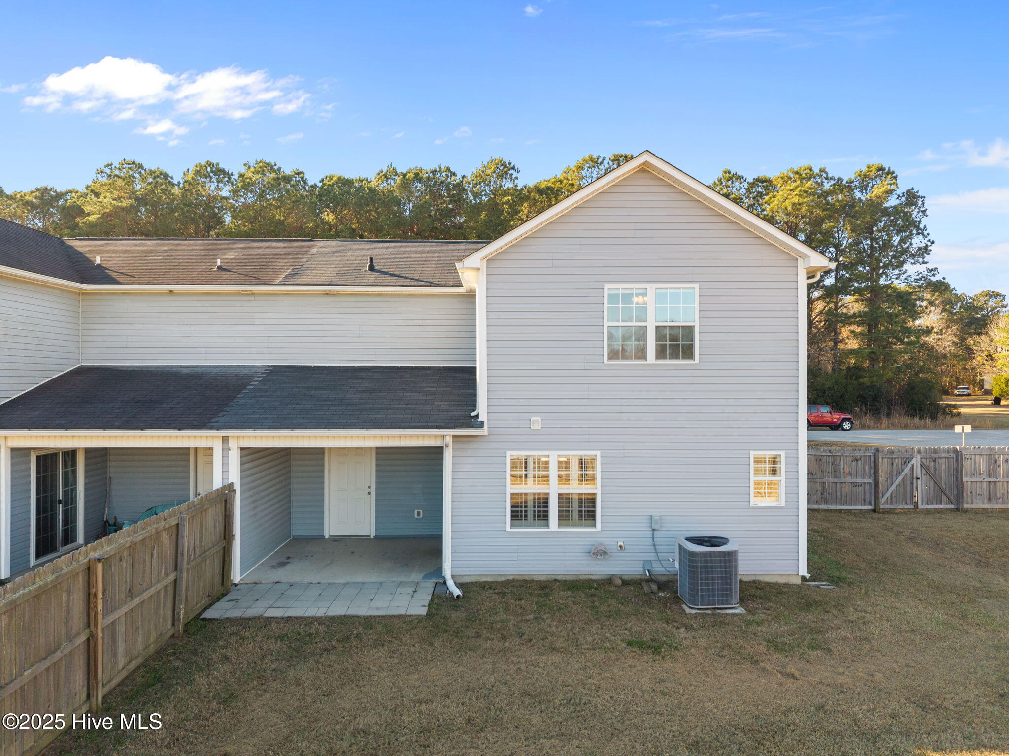 100546032 | Photo 29