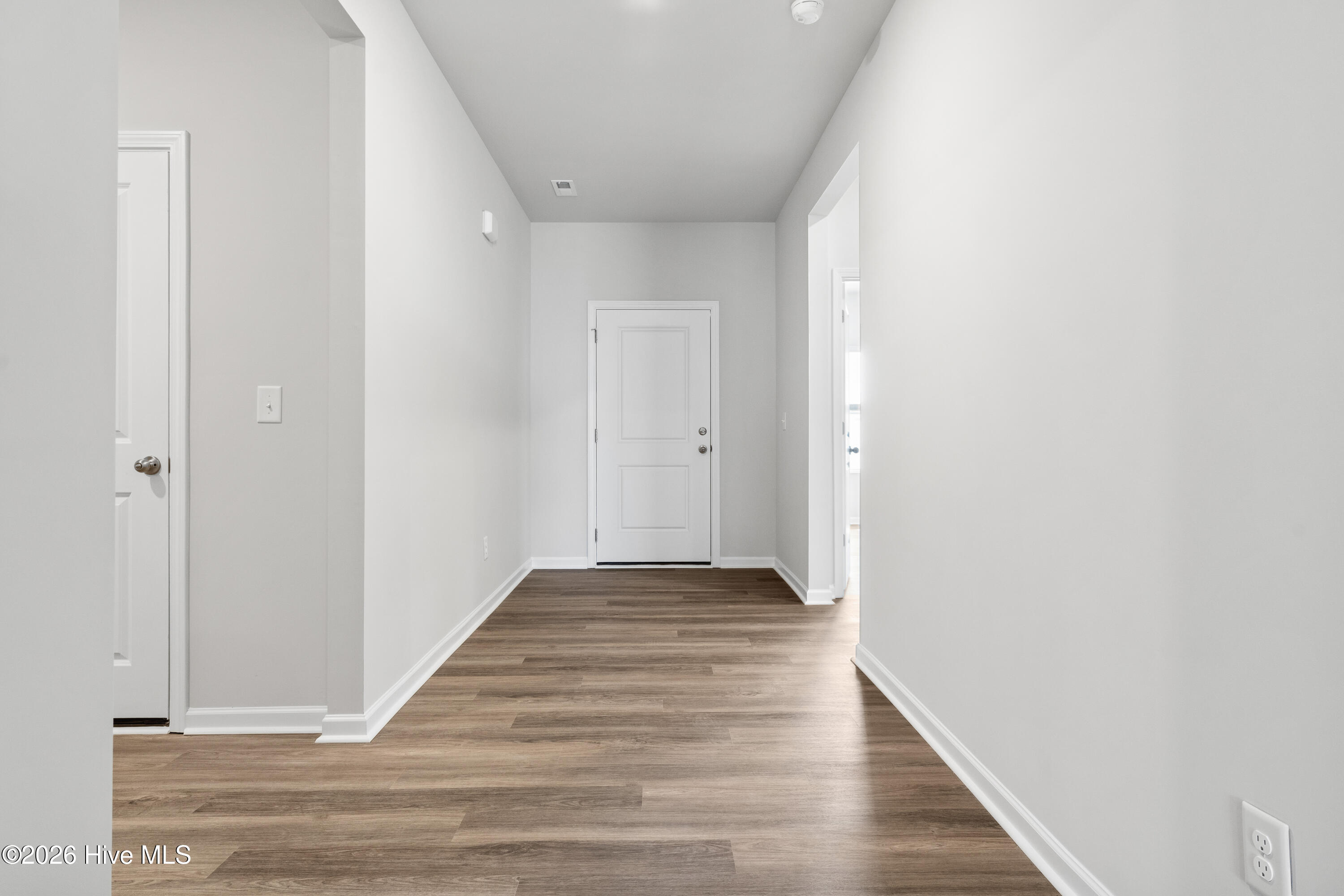 100534400 | Photo 27