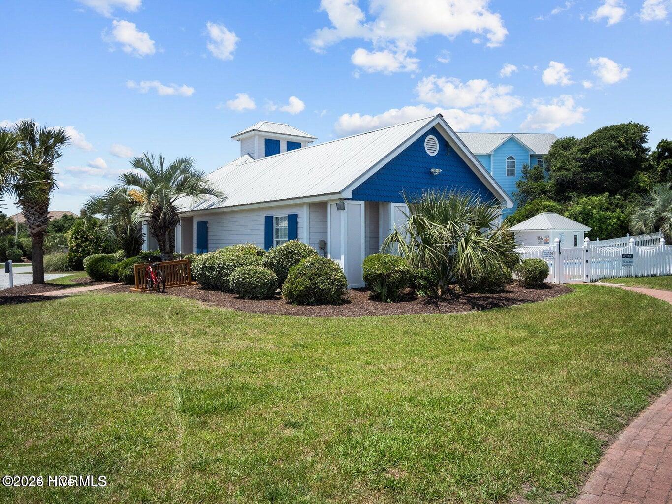 100563635 | Photo 11