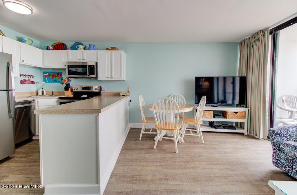 100552716 | Photo 15