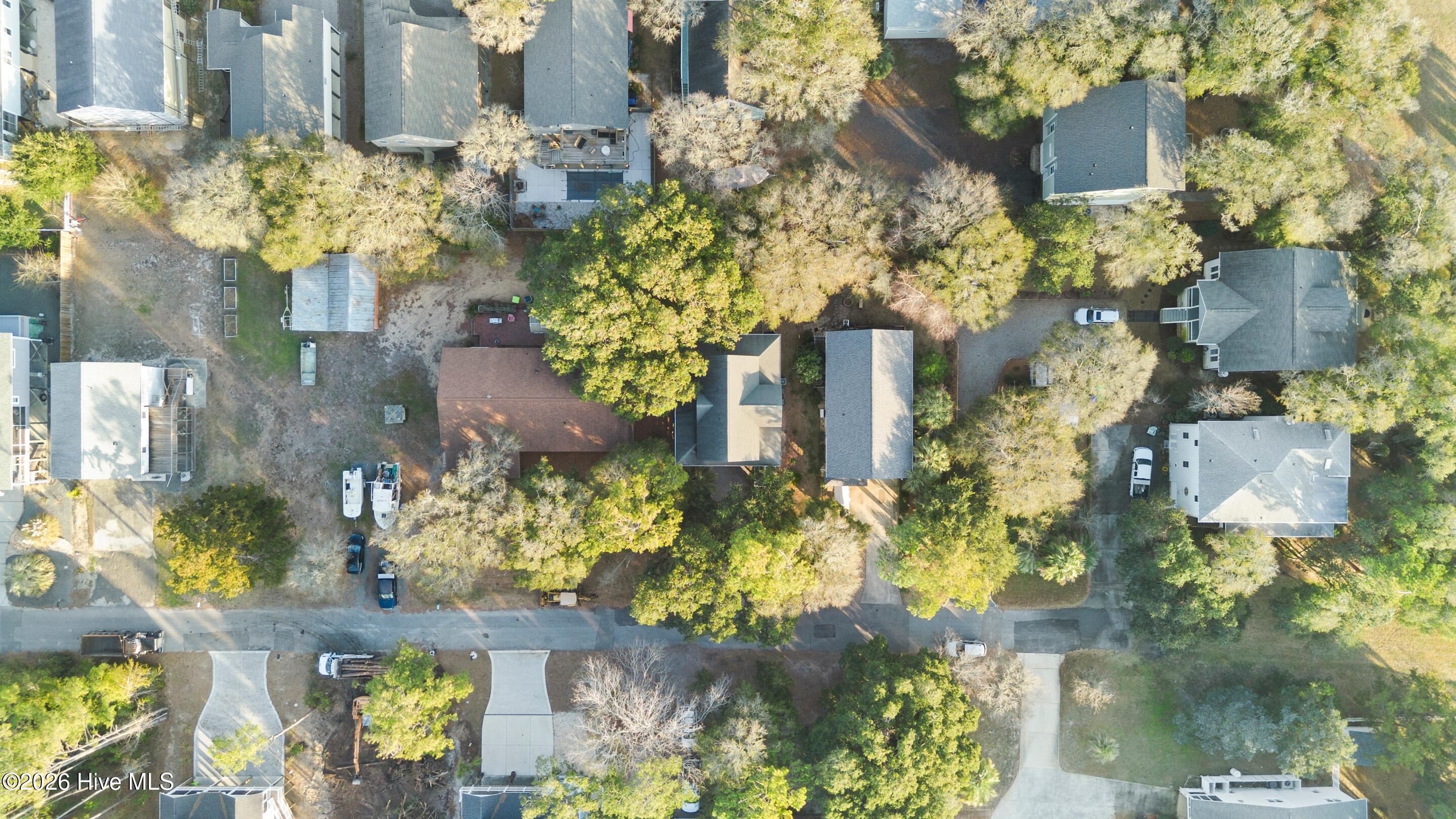 100549187 | Photo 89