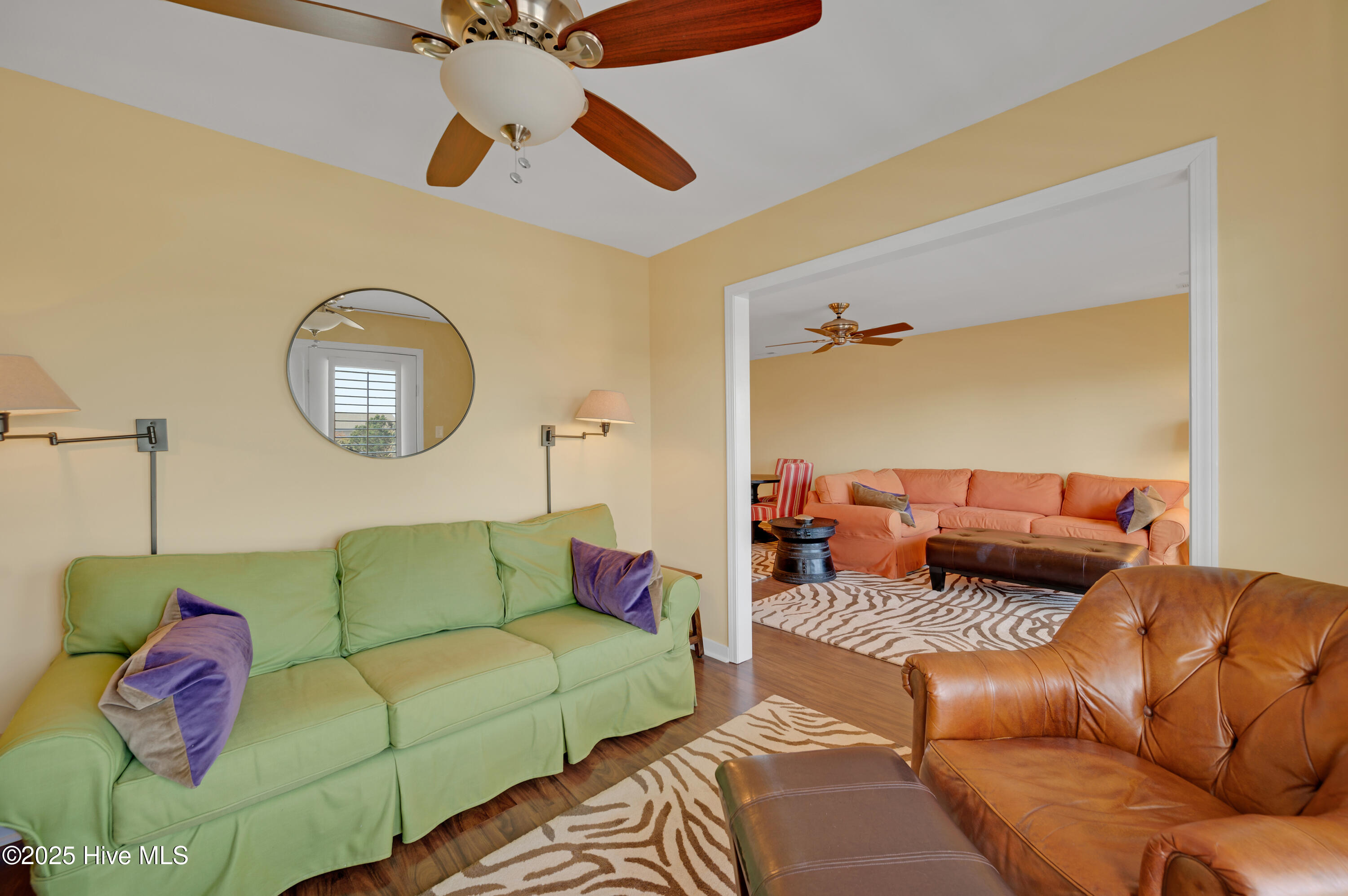 100498545 | Photo 84