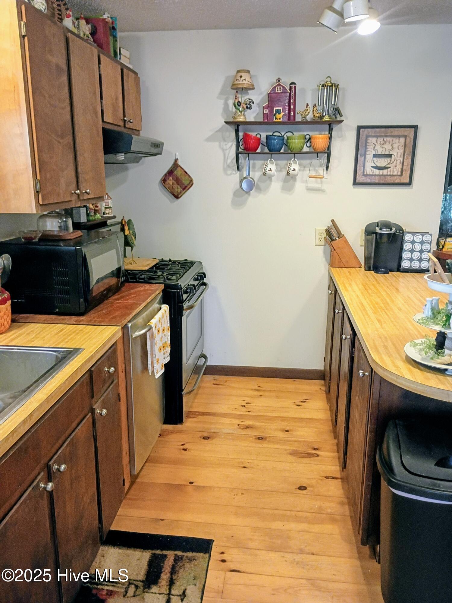 100557572 | Photo 20