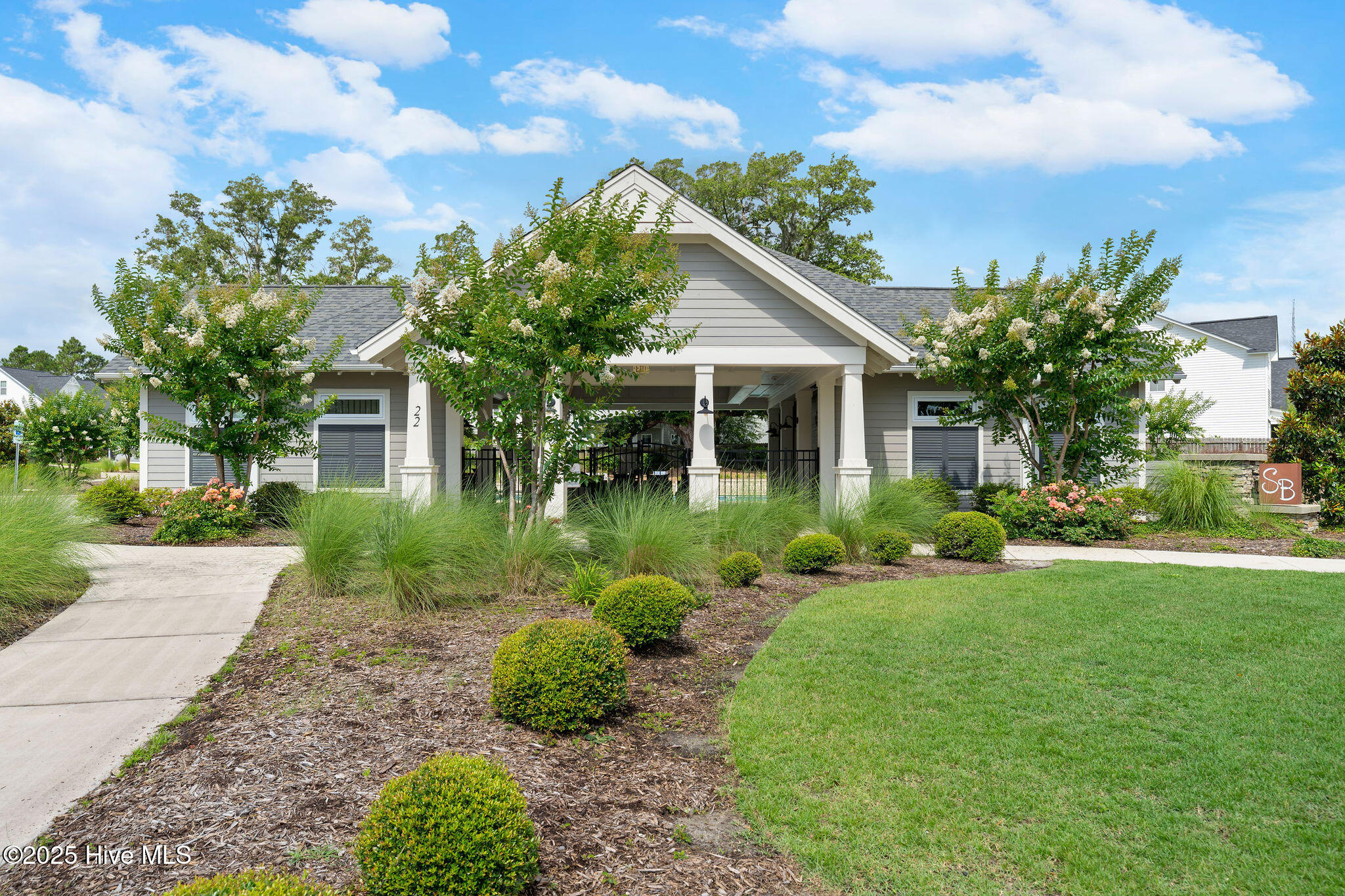 100513961 | Photo 43