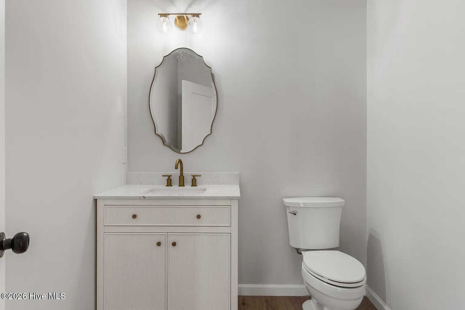 100569106 | Photo 23