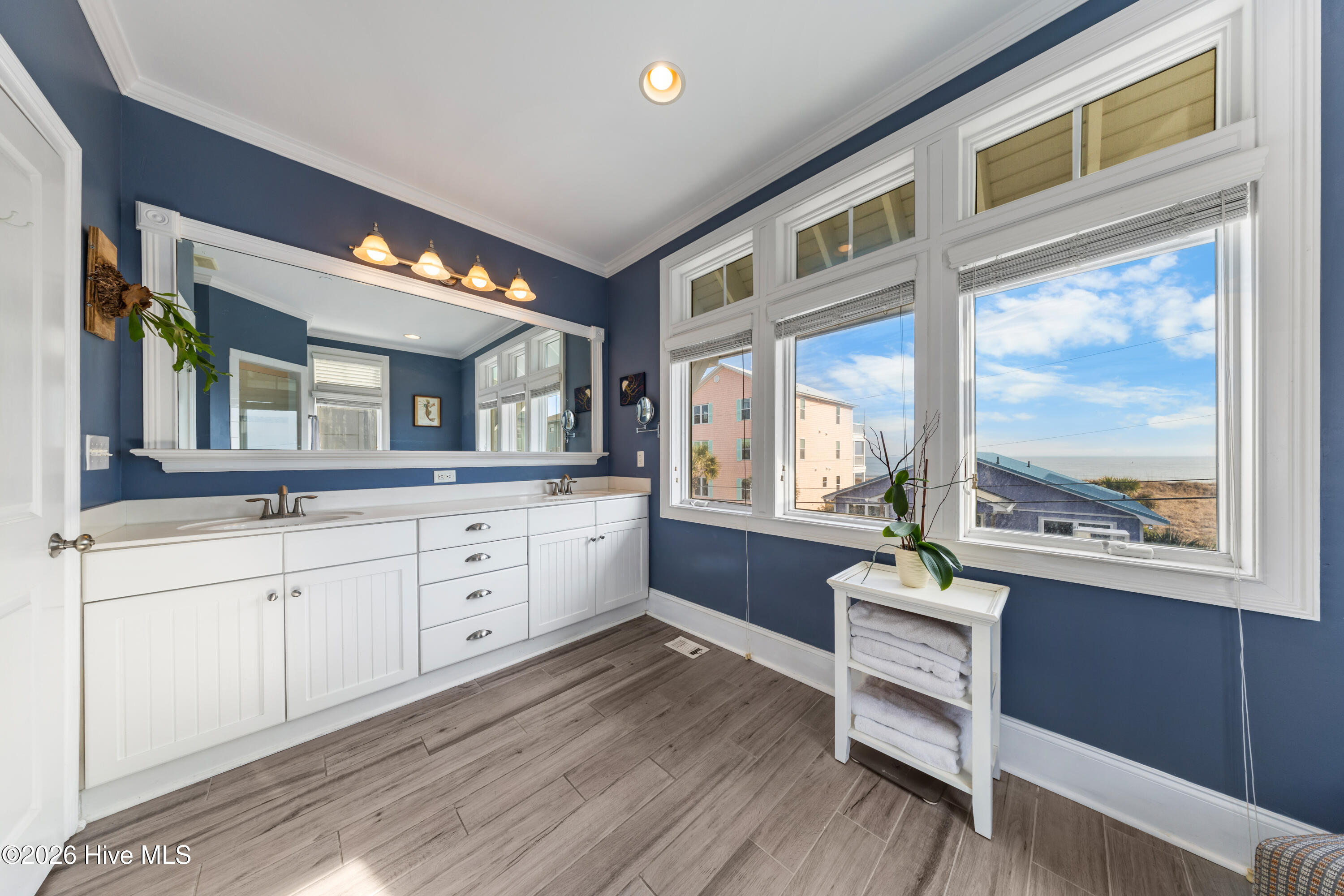 402 Carolina Beach Avenue S UNIT 4, Carolina Beach, NC, 28428