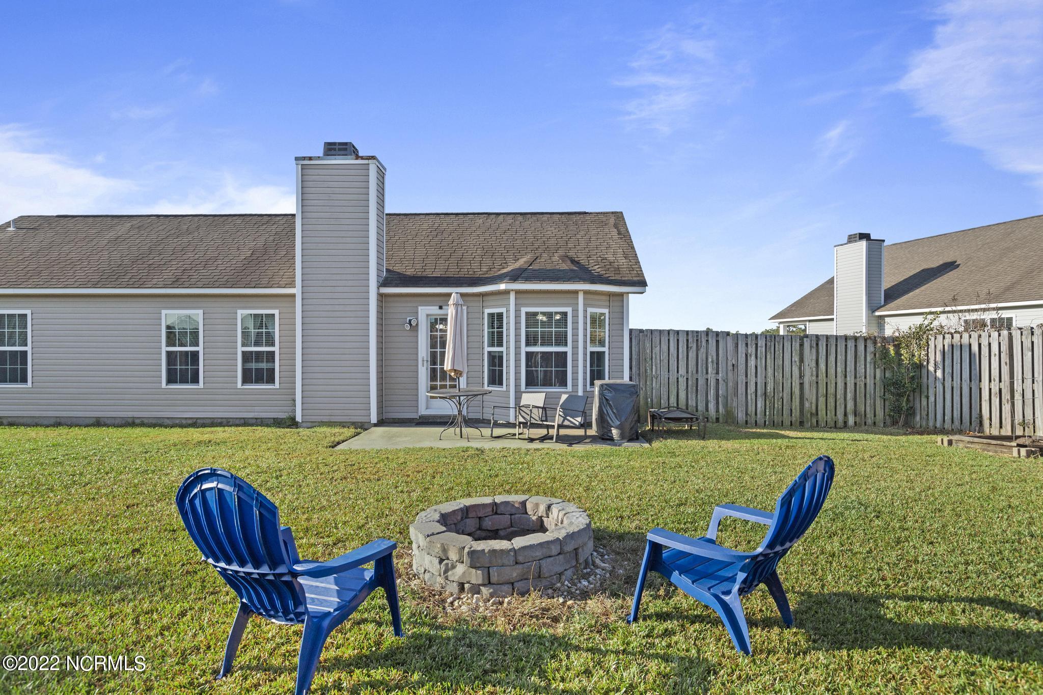 100545089 | Photo 25