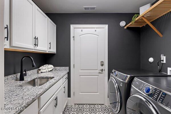 100566172 | Photo 32