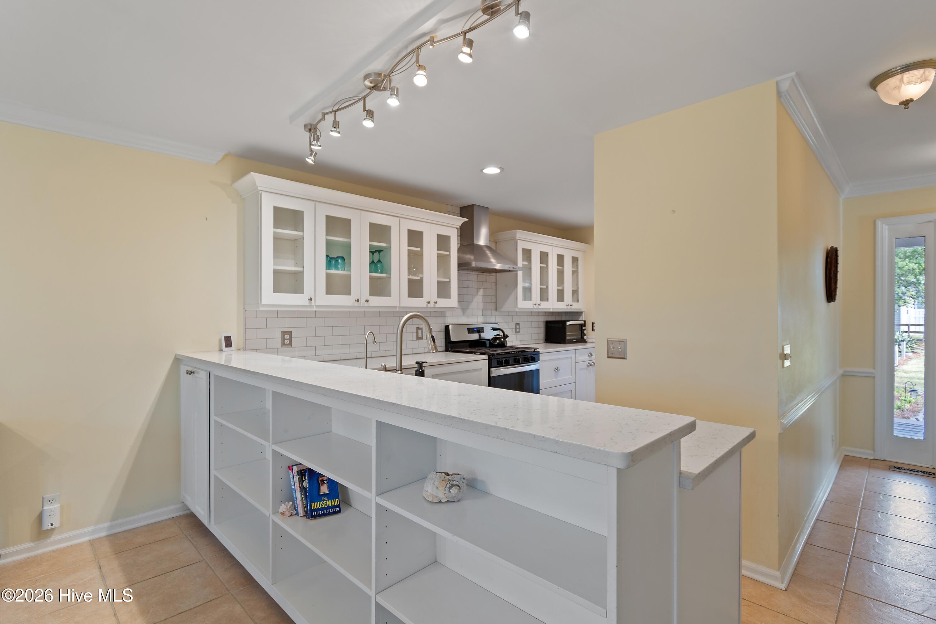 100564026 | Photo 15