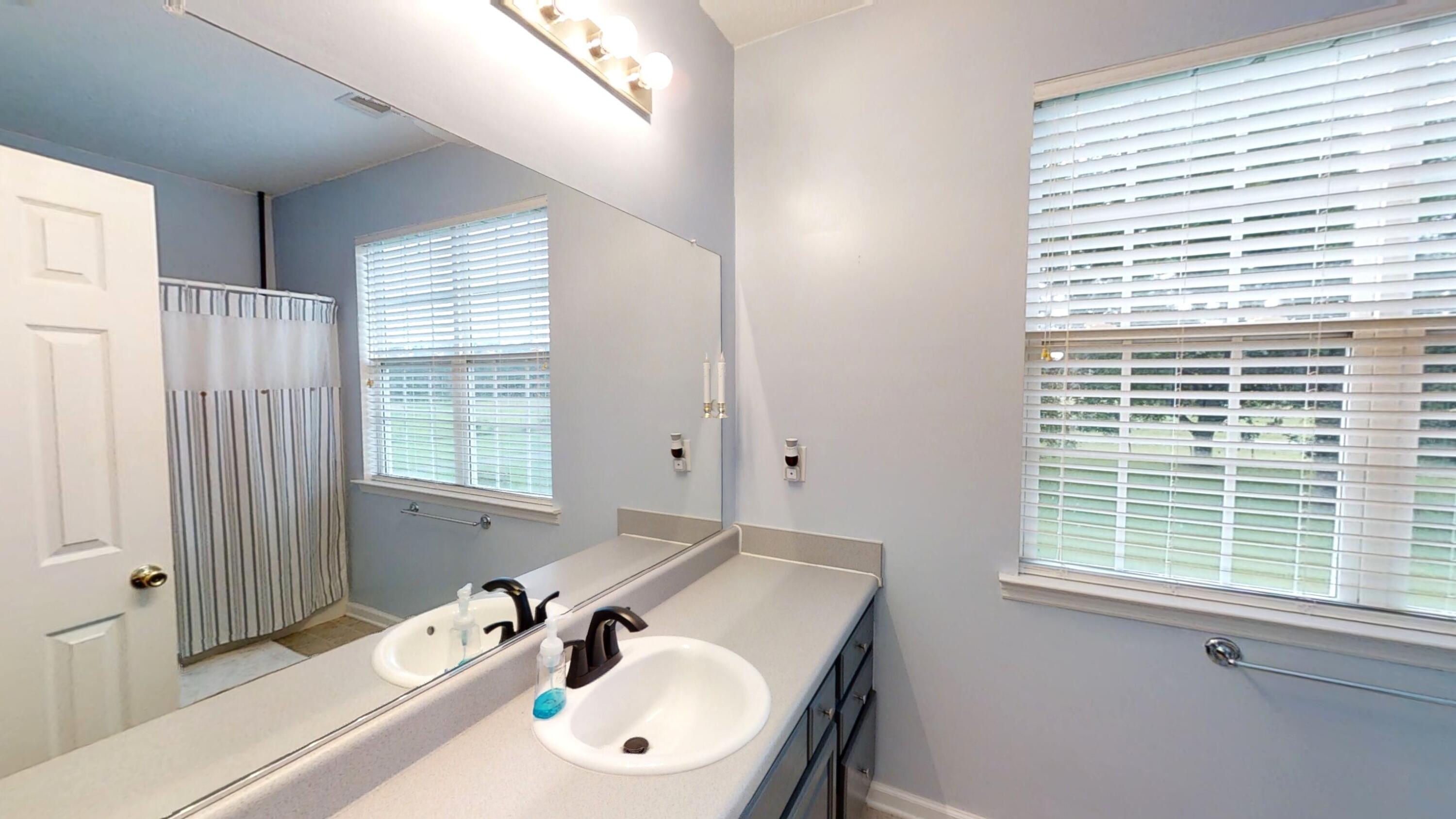 2750-St-Clair-Rd-06152022_084401