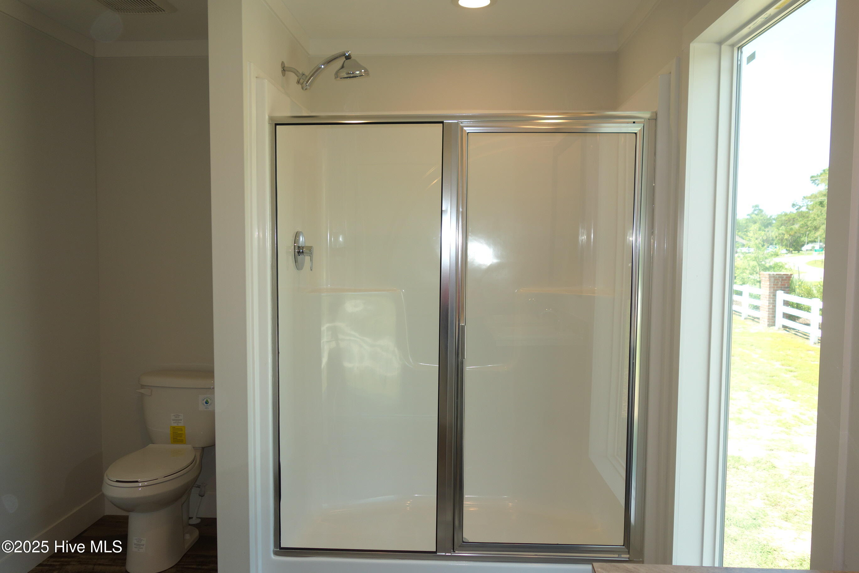 100514652 | Photo 16