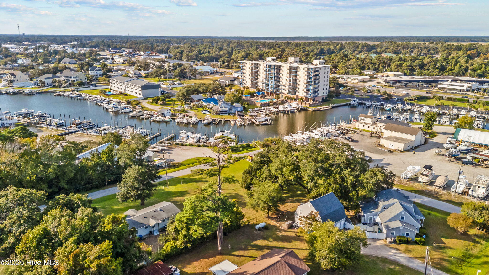 201 1 Pensacola Avenue,Morehead City