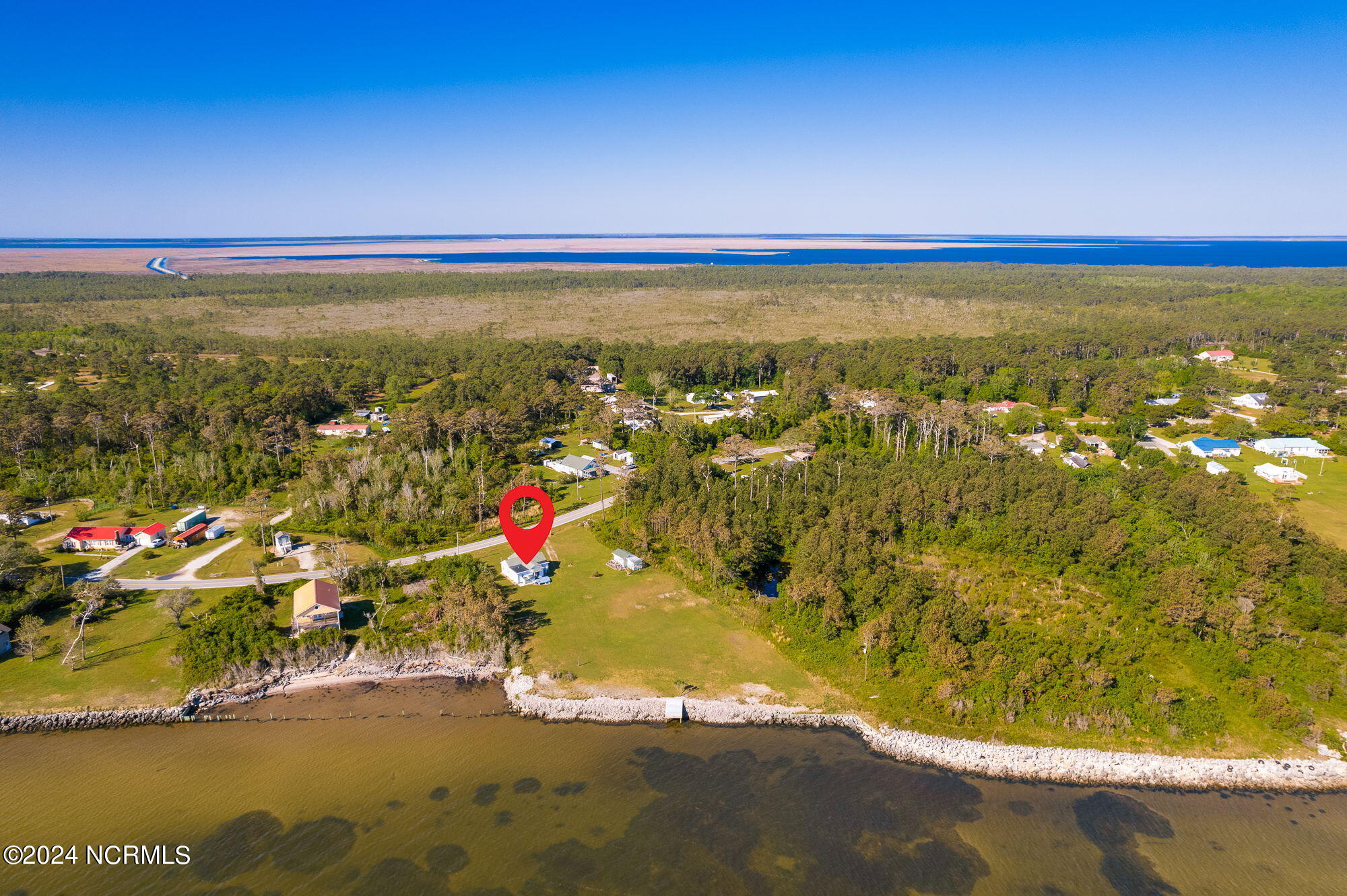 2524 Cedar Island Road,Cedar Island
