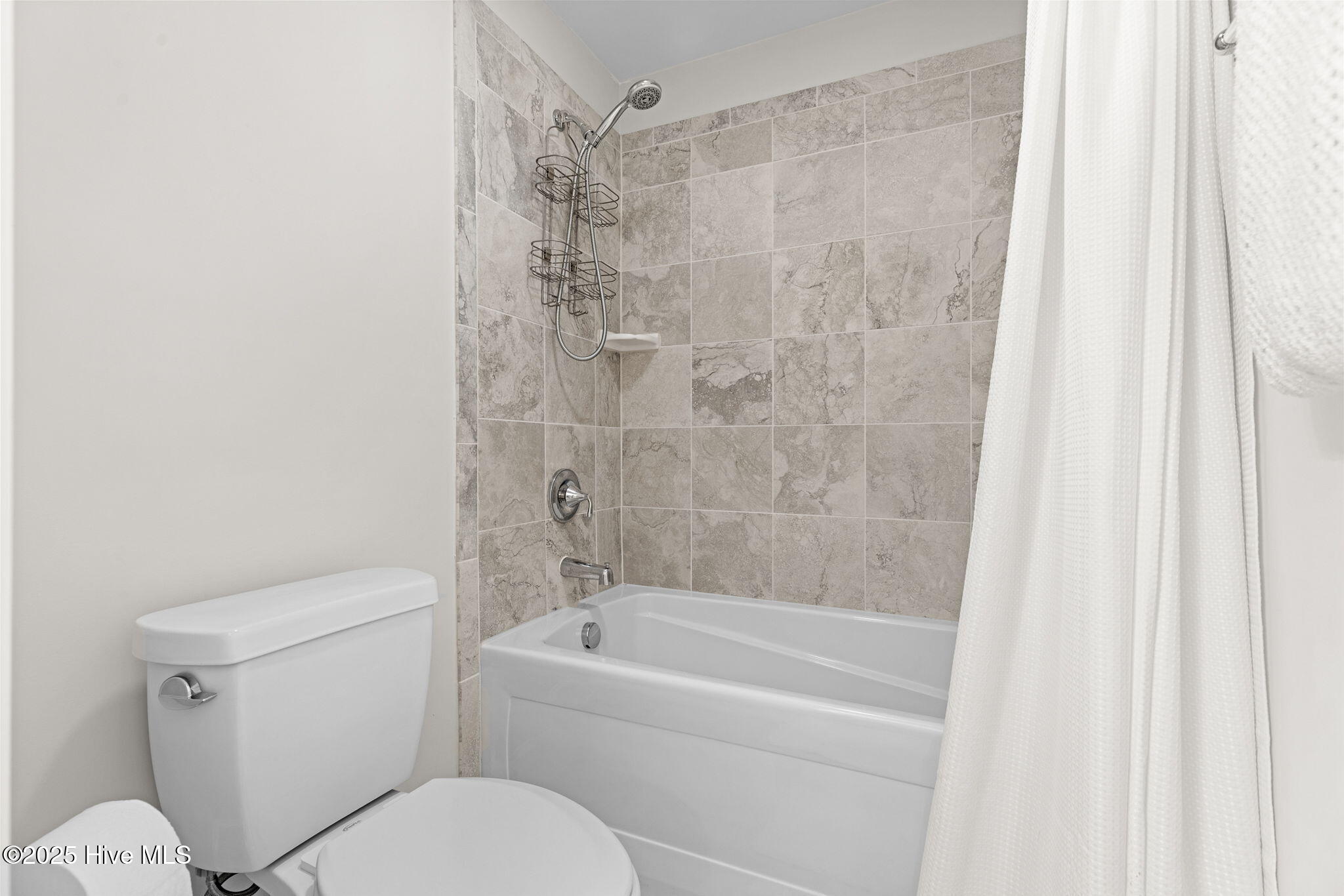 100547304 | Photo 42