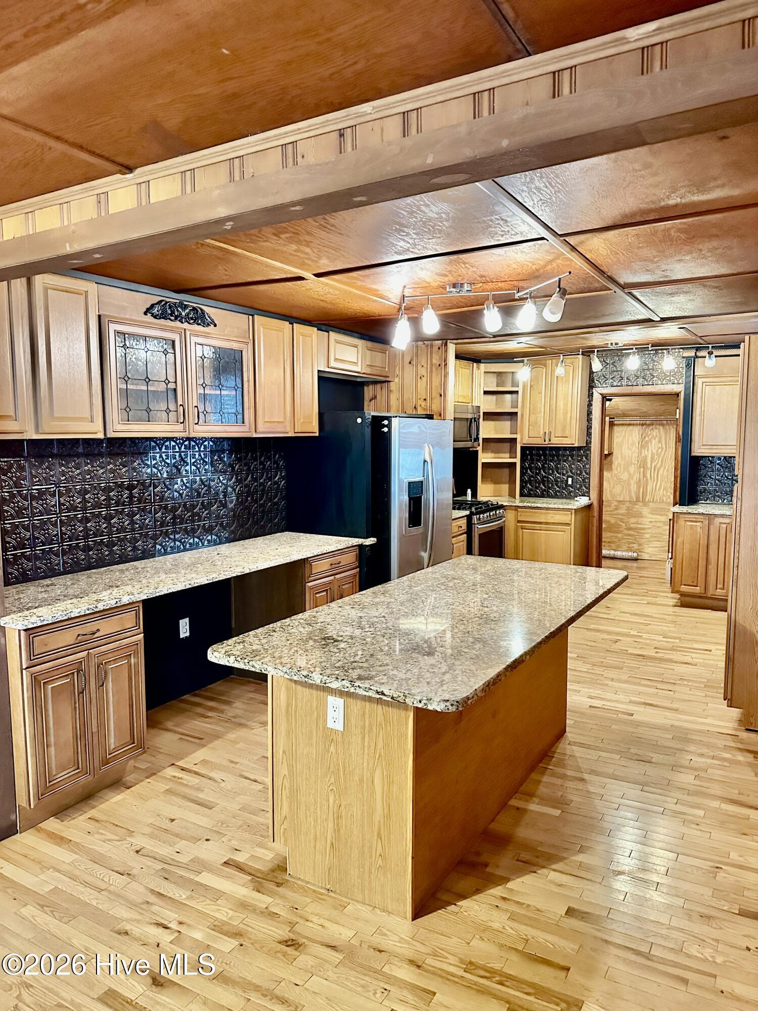 Photo 4 of Single family home for sale at 588 Lightwood Knot Rd, Kelly, NC 28448 | MLS# 100565621 | Listing updated on 2026-09-04
