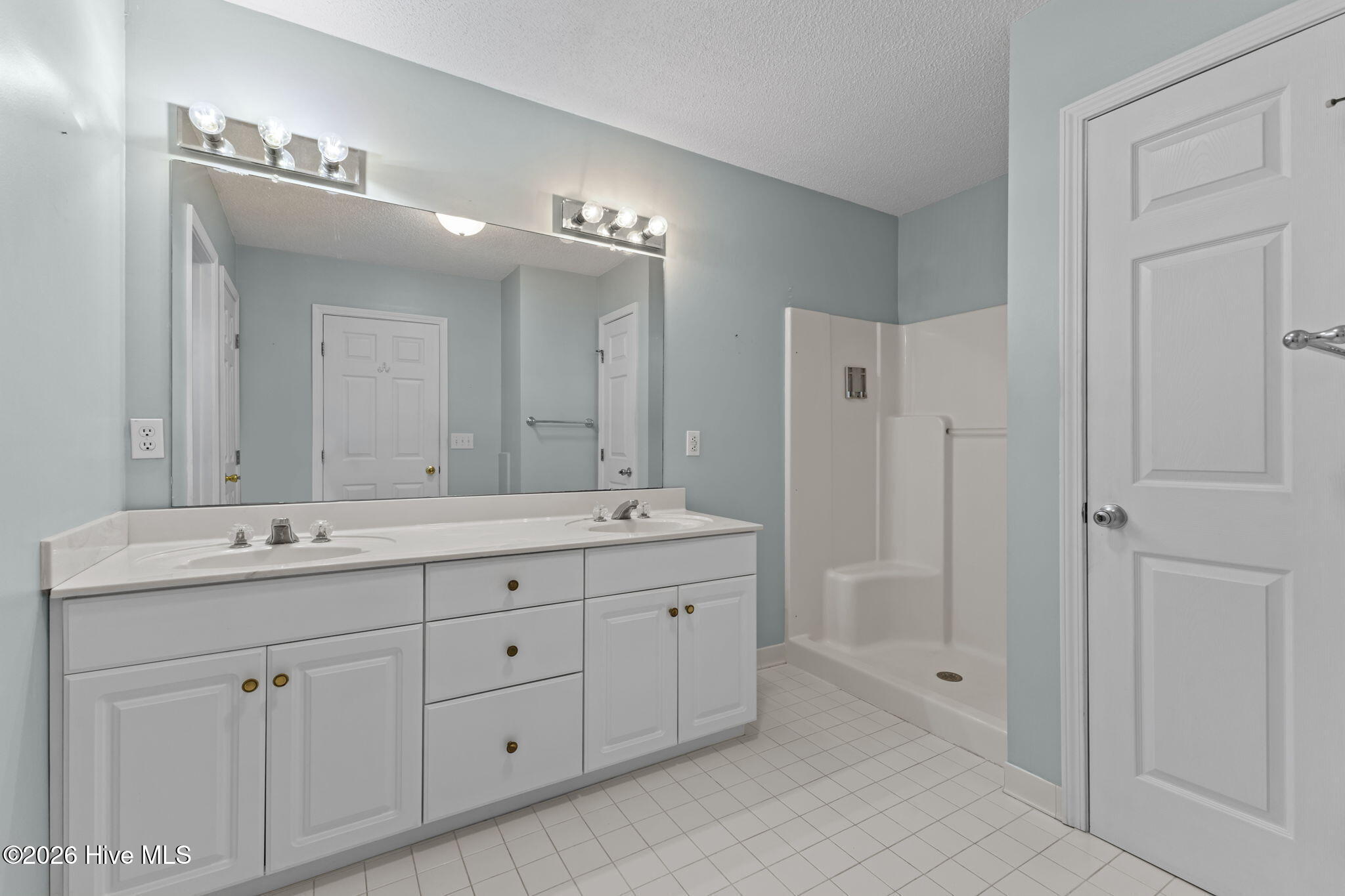 100564884 | Photo 22