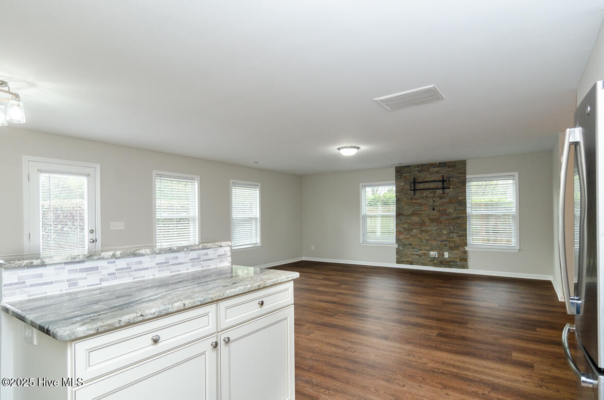 100497964 | Photo 10