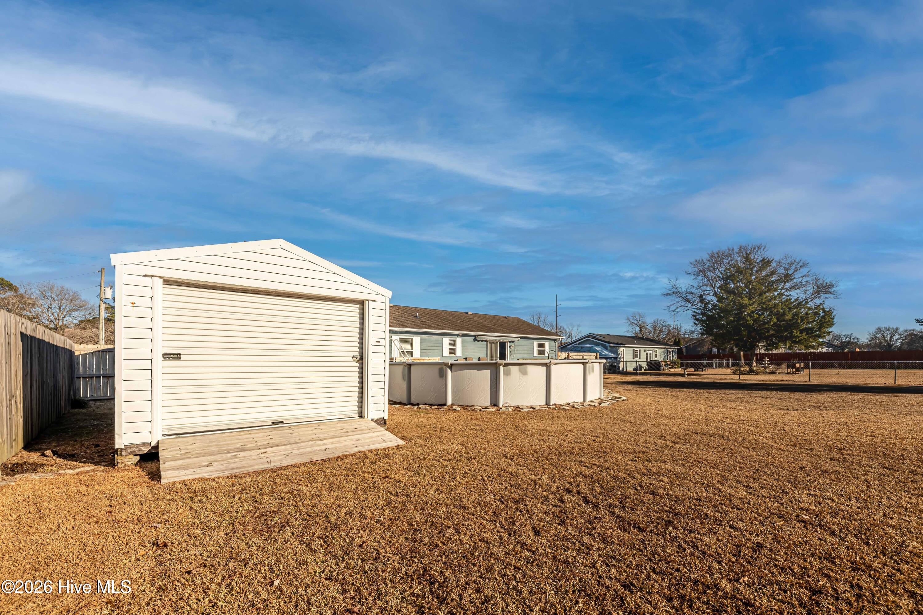 100550368 | Photo 47