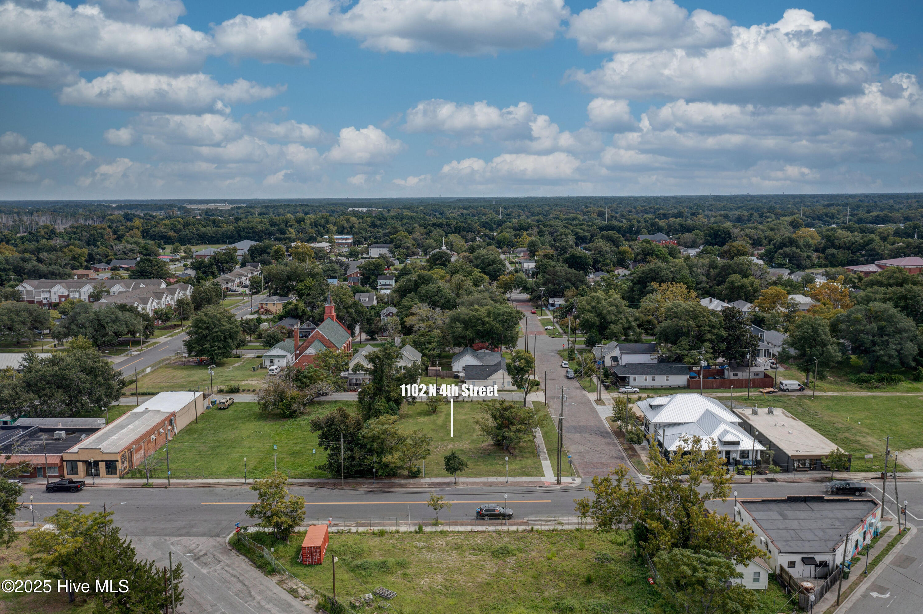 100349368 | Photo 15